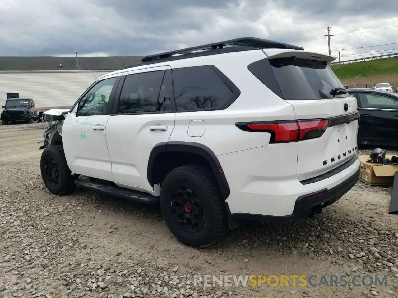 2 Photograph of a damaged car 7SVAAABAXRX040030 TOYOTA SEQUOIA 2024