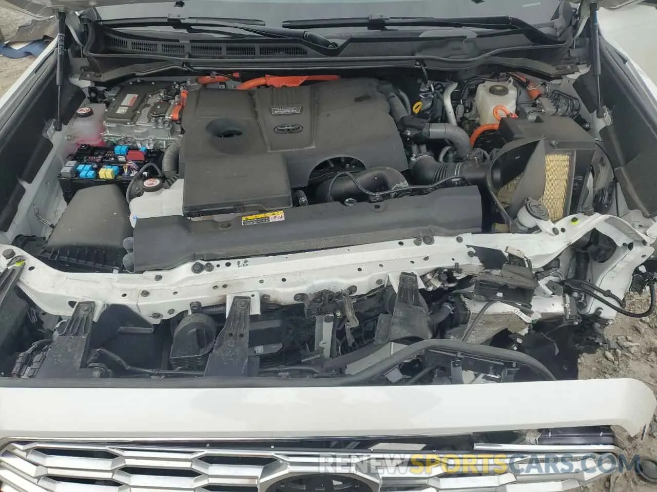 14 Photograph of a damaged car 7SVAAABAXRX042733 TOYOTA SEQUOIA 2024