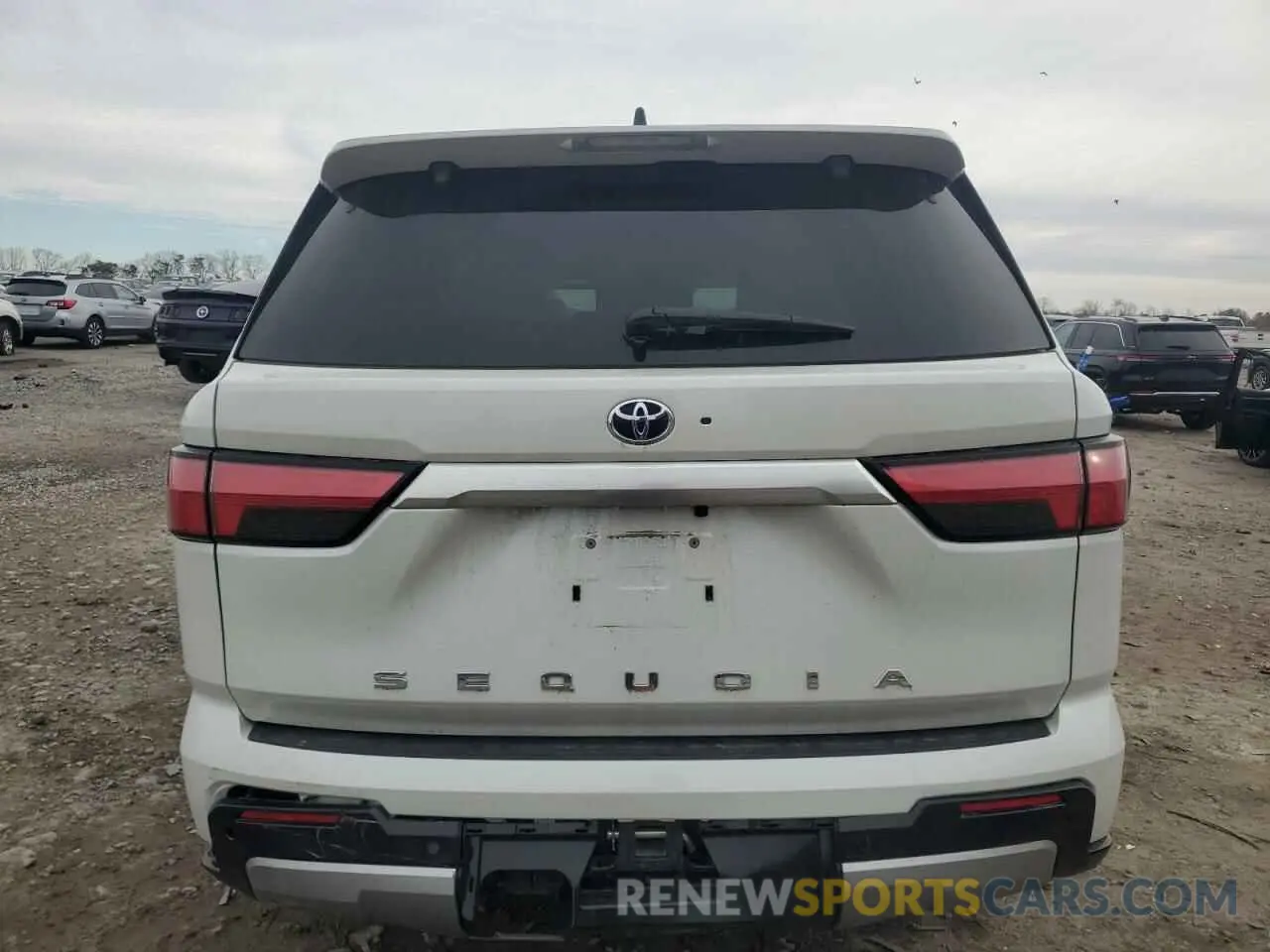 6 Photograph of a damaged car 7SVAAABAXRX042733 TOYOTA SEQUOIA 2024