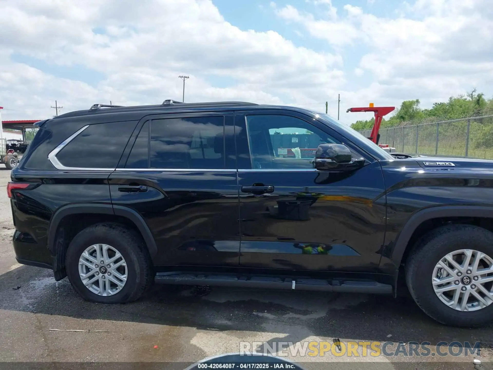 13 Photograph of a damaged car 7SVAAAAA3SX004123 TOYOTA SEQUOIA 2025