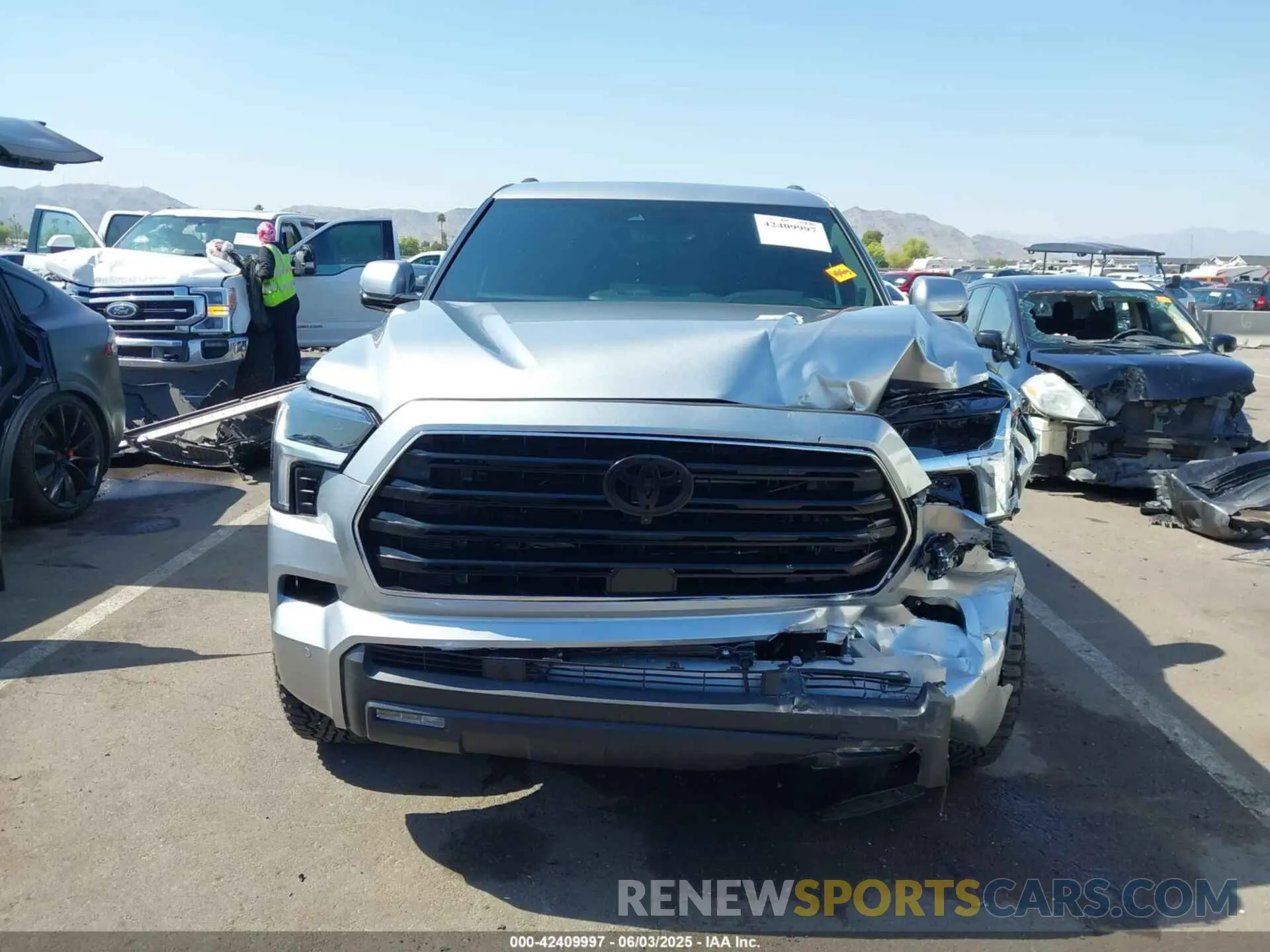 12 Photograph of a damaged car 7SVAAABA0SX062947 TOYOTA SEQUOIA 2025