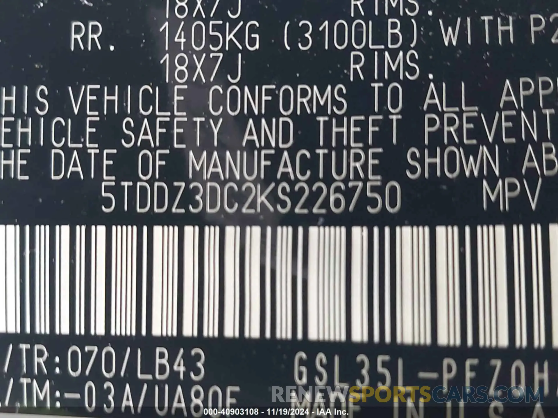 9 Photograph of a damaged car 5TDDZ3DC2KS226750 TOYOTA SIENNA 2019