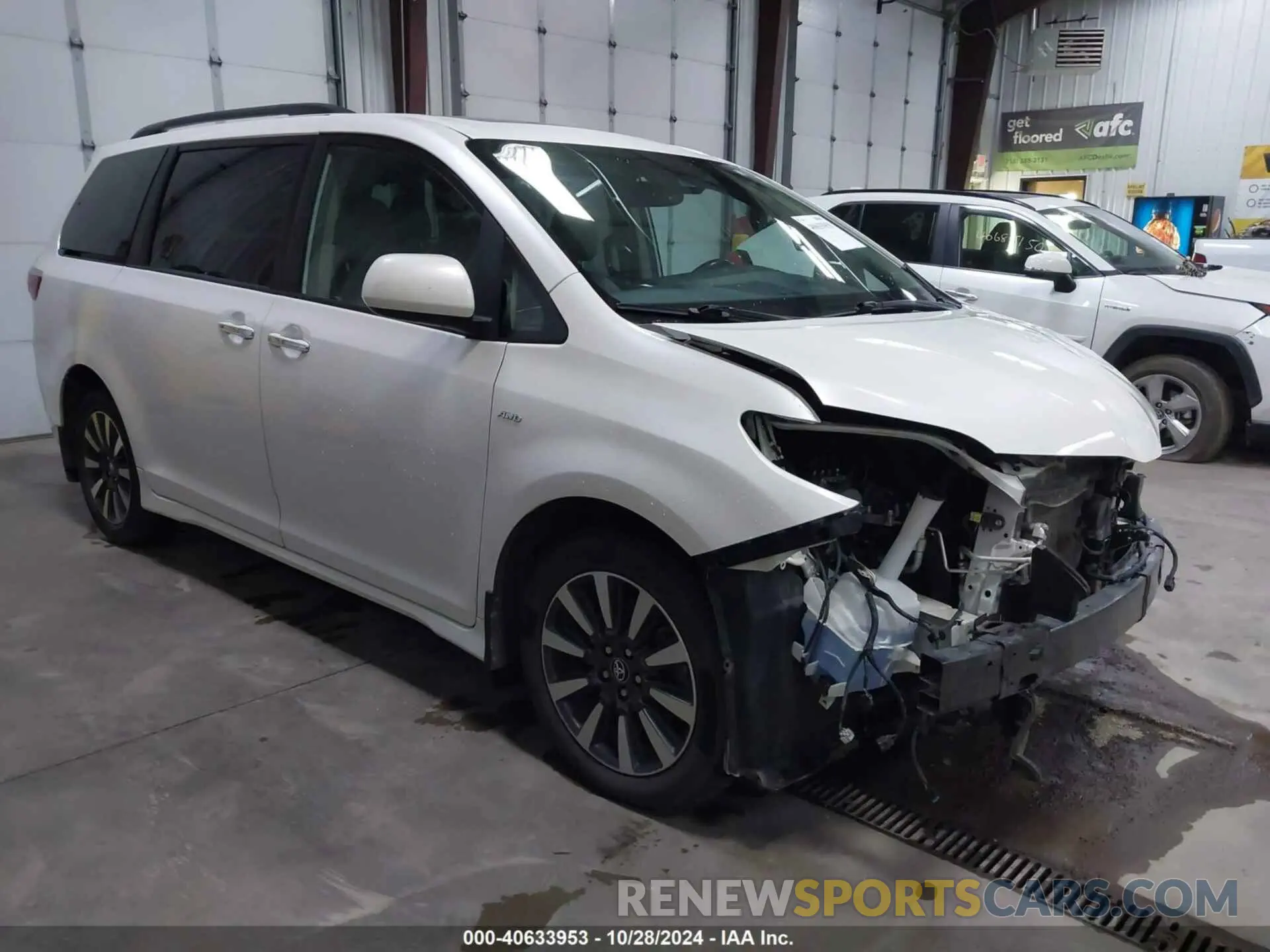 1 Photograph of a damaged car 5TDDZ3DC5KS223244 TOYOTA SIENNA 2019