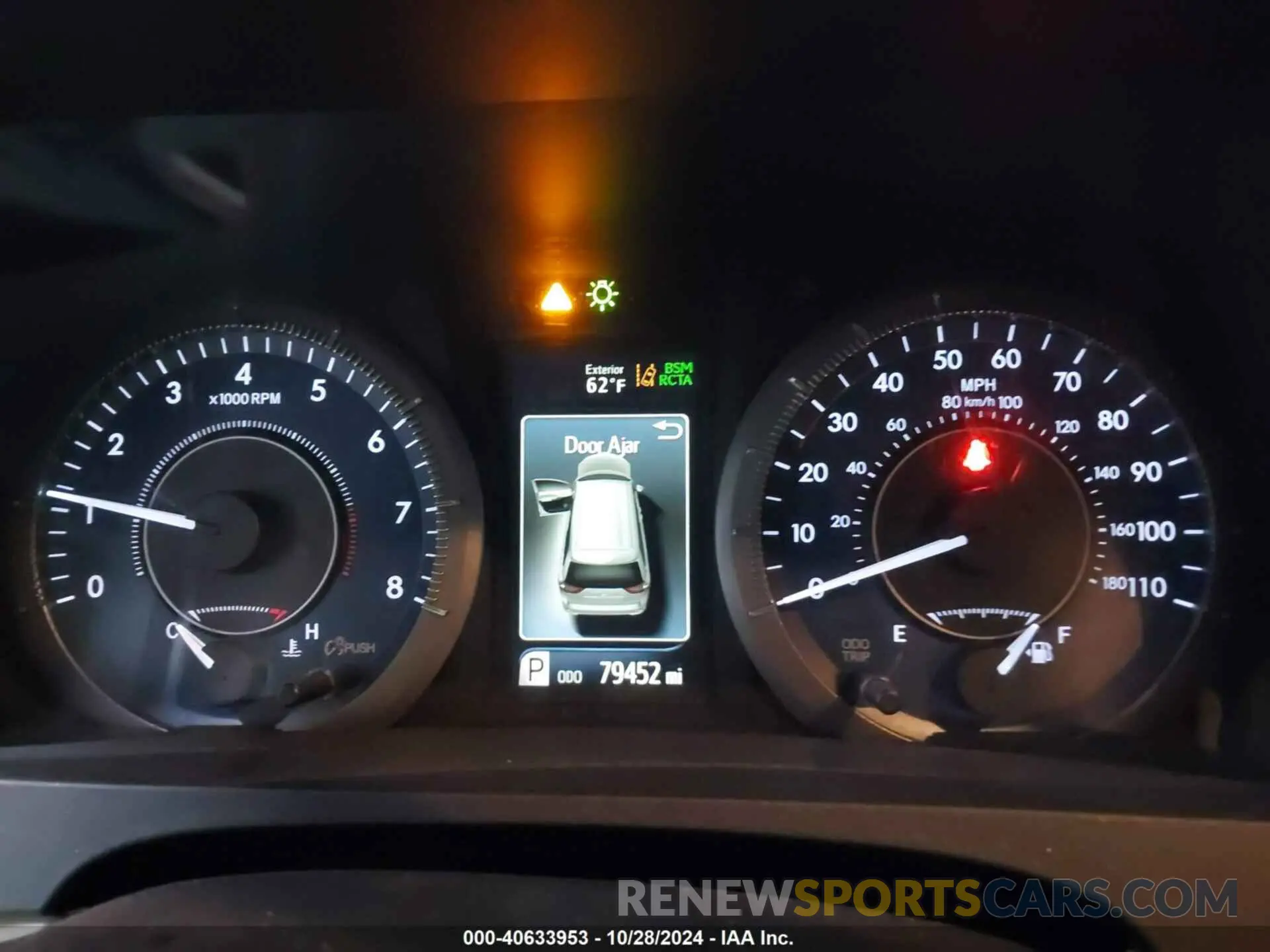 7 Photograph of a damaged car 5TDDZ3DC5KS223244 TOYOTA SIENNA 2019