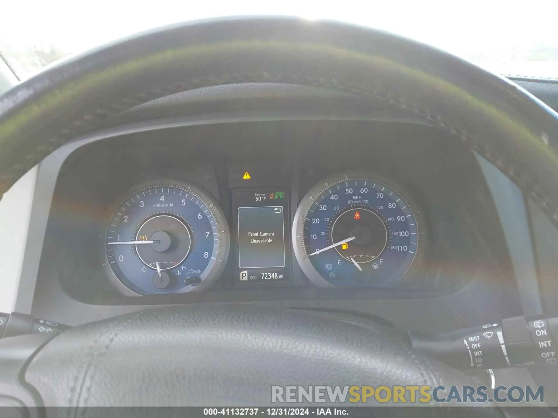 7 Photograph of a damaged car 5TDDZ3DC8KS211637 TOYOTA SIENNA 2019