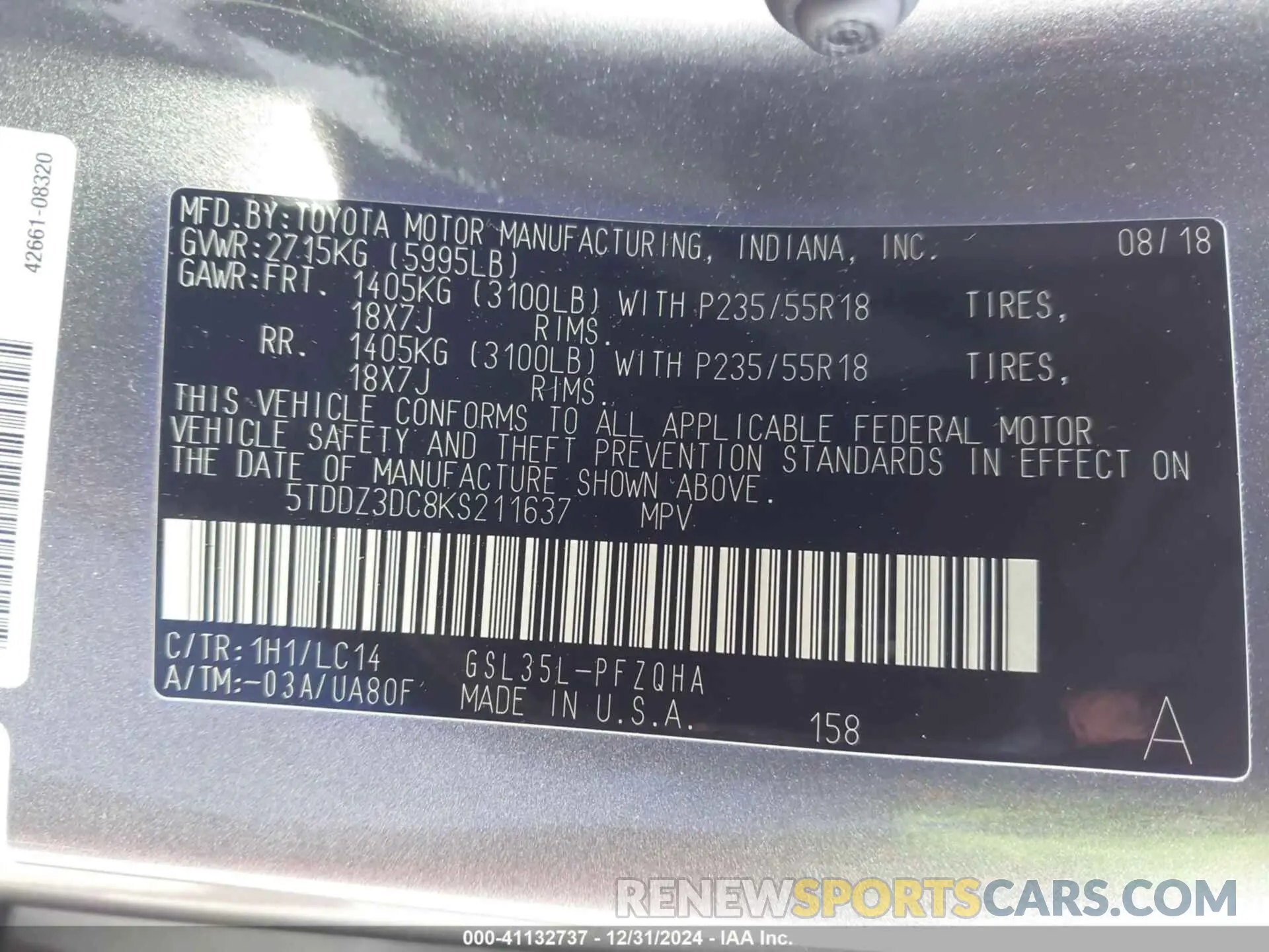 9 Photograph of a damaged car 5TDDZ3DC8KS211637 TOYOTA SIENNA 2019