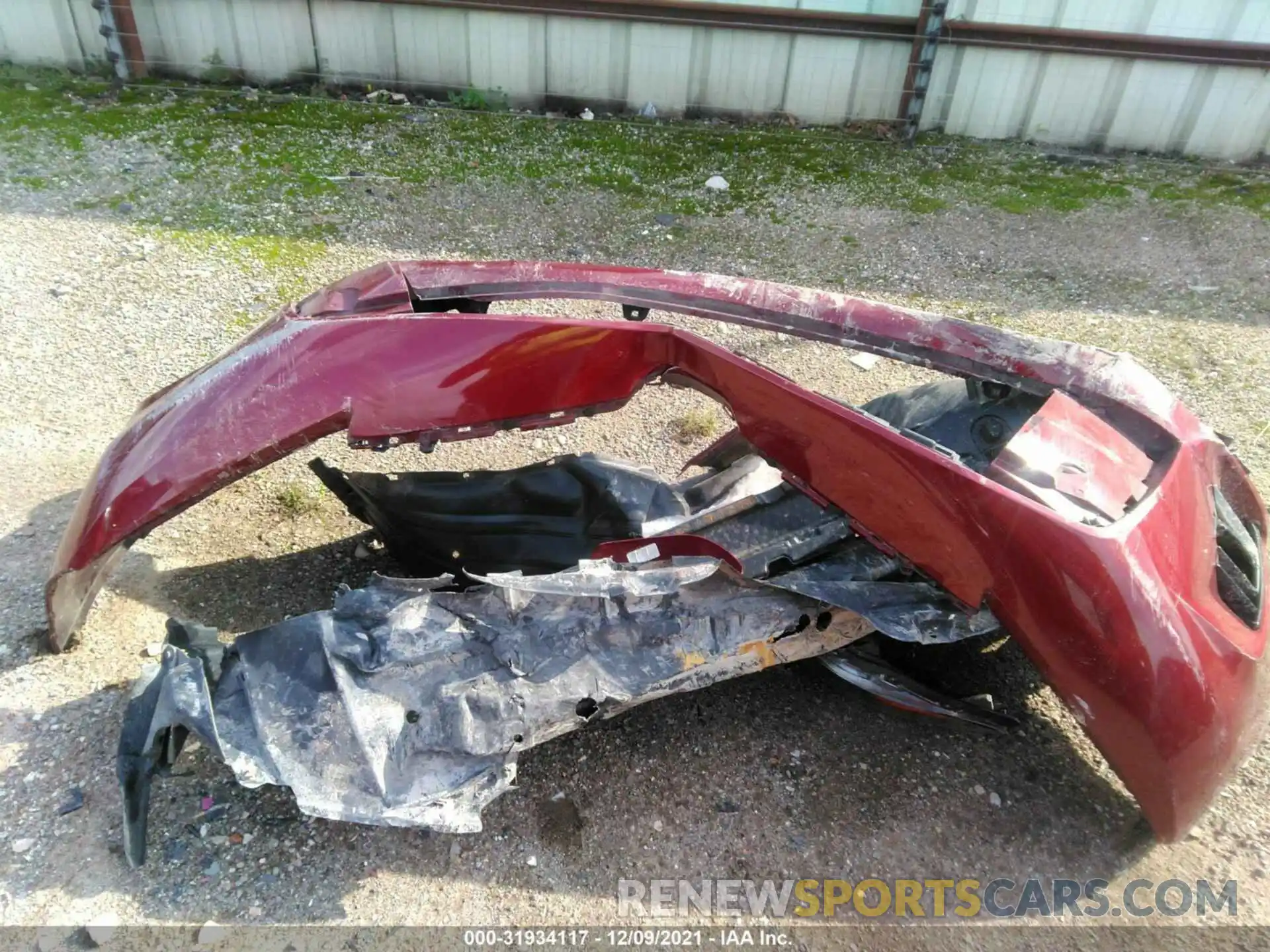 12 Photograph of a damaged car 5TDEZ3DC6KS216159 TOYOTA SIENNA 2019