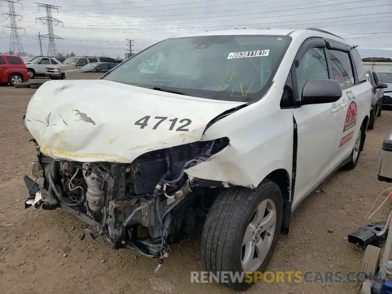 2 Photograph of a damaged car 5TDKZ3DC2KS972039 TOYOTA SIENNA 2019