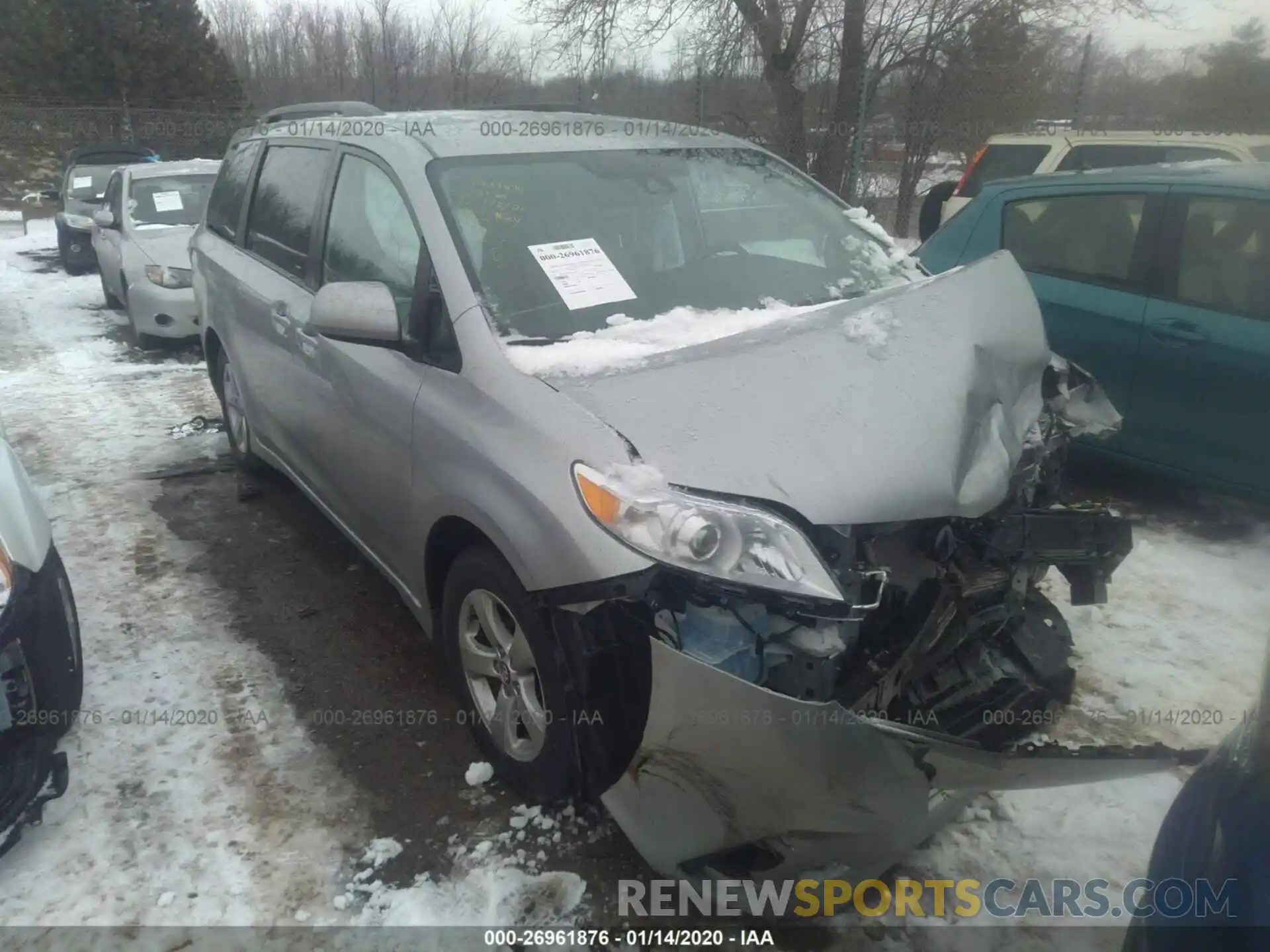 1 Photograph of a damaged car 5TDKZ3DC7KS010898 TOYOTA SIENNA 2019