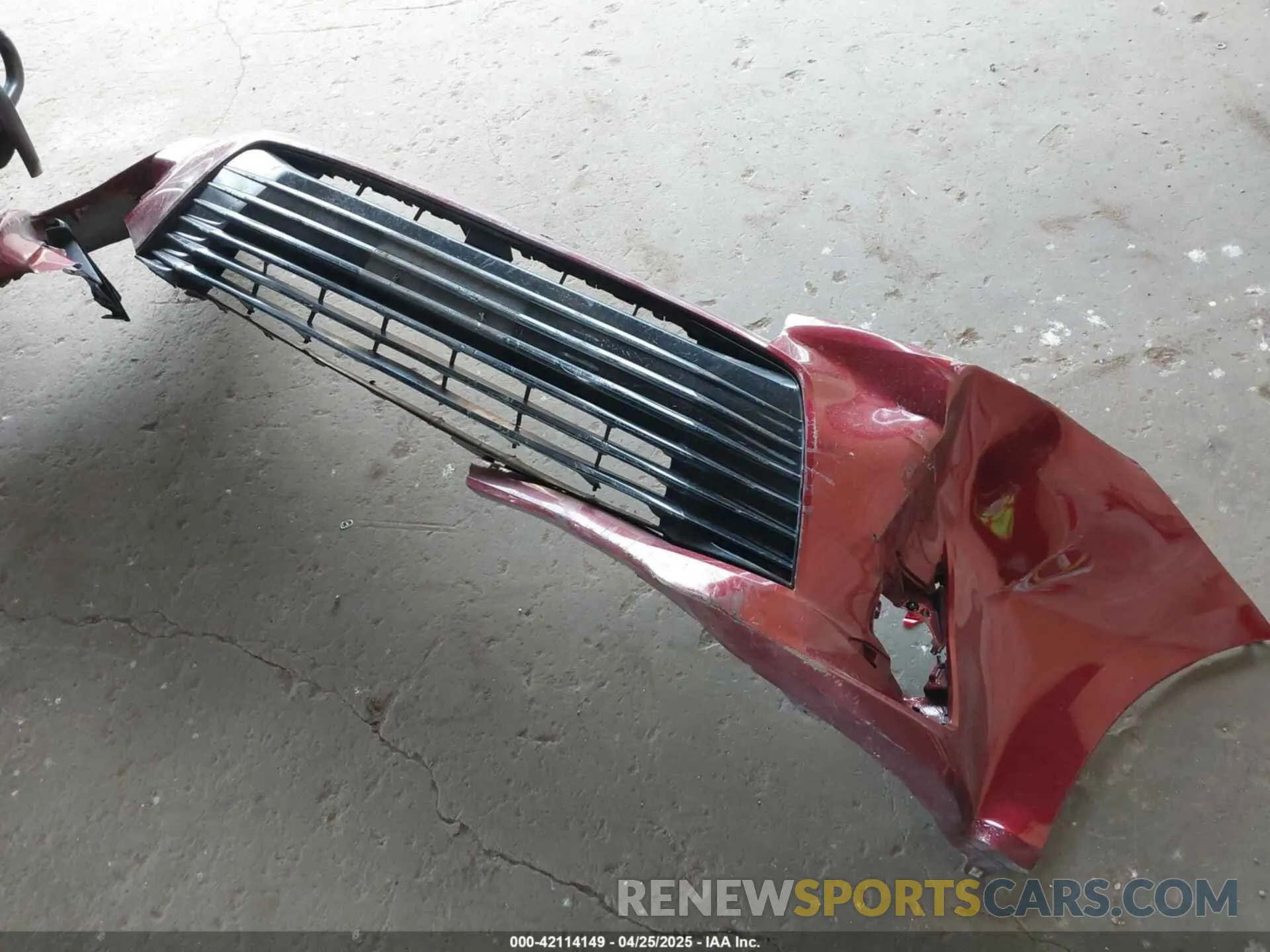 11 Photograph of a damaged car 5TDKZ3DC8KS988357 TOYOTA SIENNA 2019