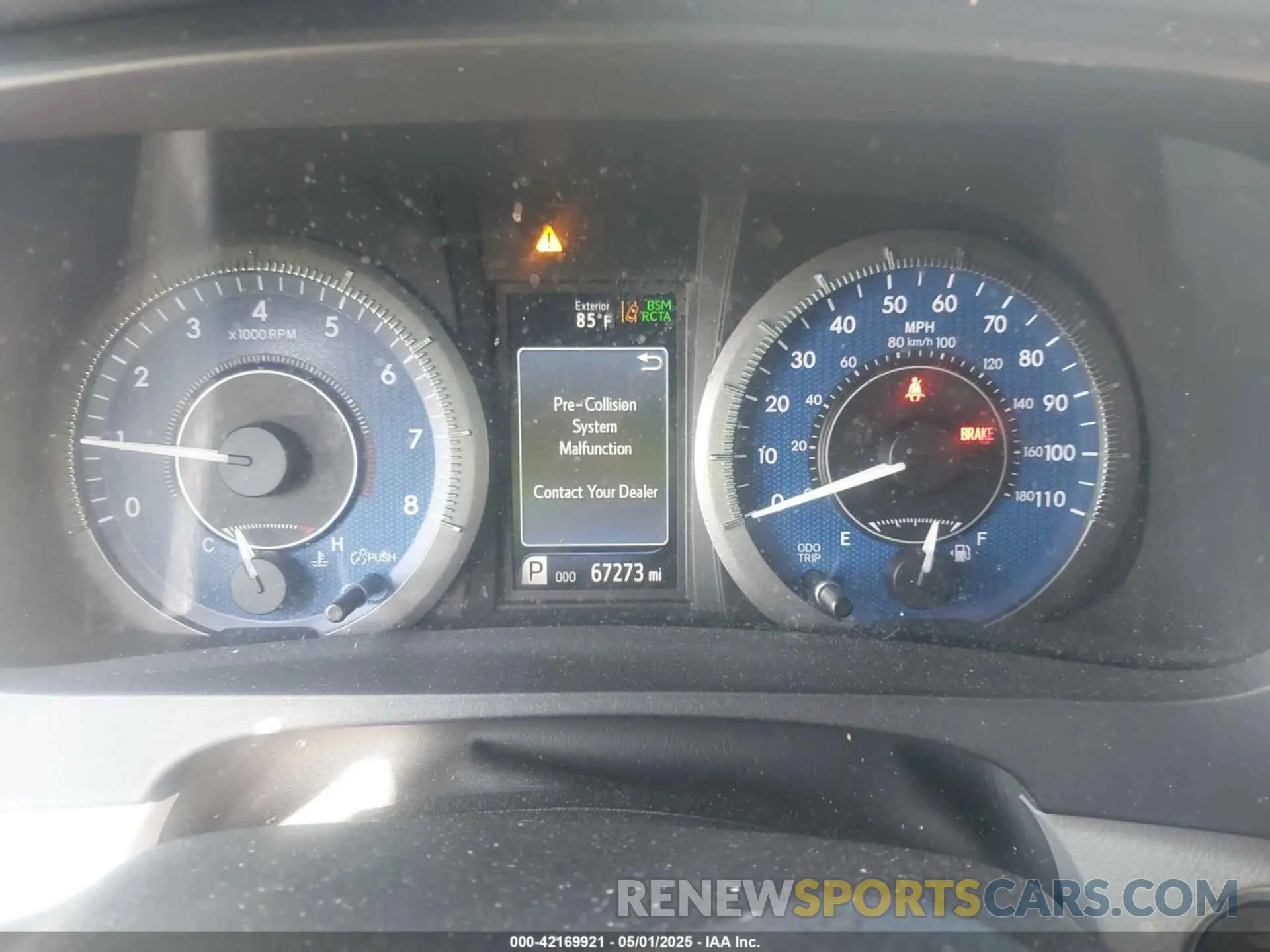 7 Photograph of a damaged car 5TDKZ3DC9KS981398 TOYOTA SIENNA 2019