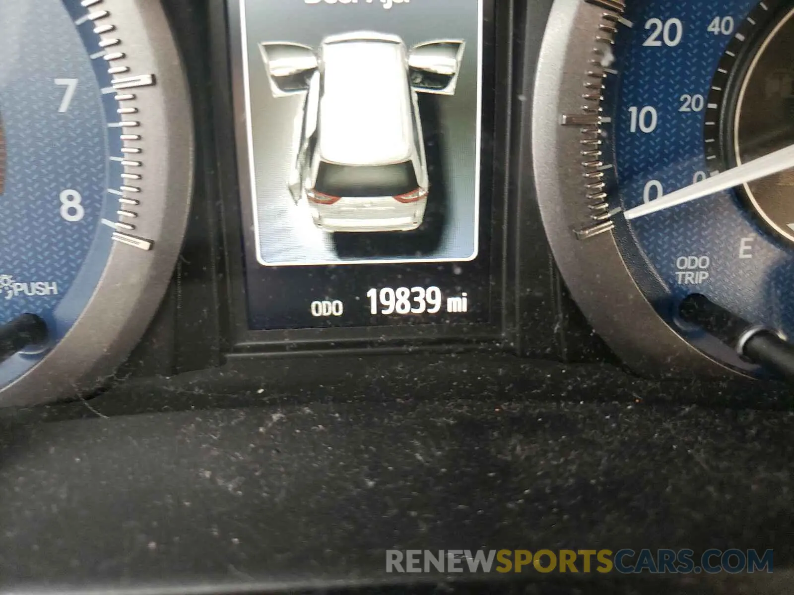 8 Photograph of a damaged car 5TDKZ3DC9KS994183 TOYOTA SIENNA 2019