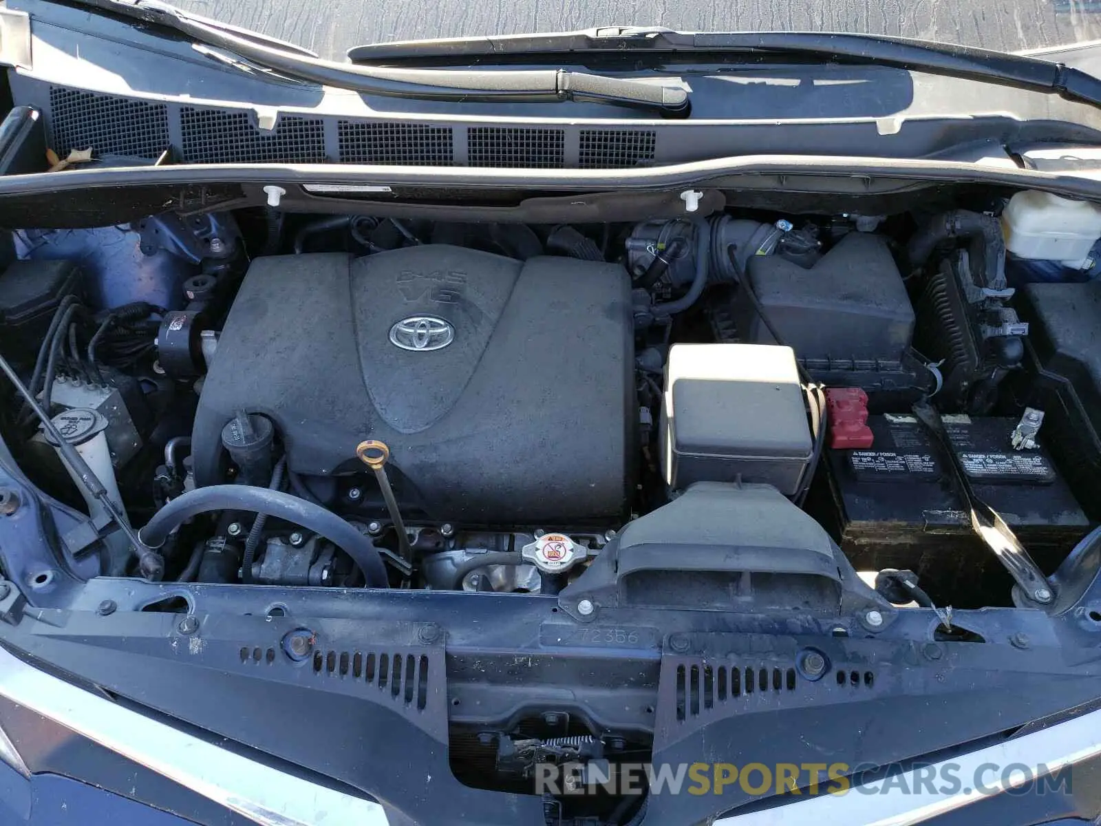 7 Photograph of a damaged car 5TDKZ3DCXKS970278 TOYOTA SIENNA 2019