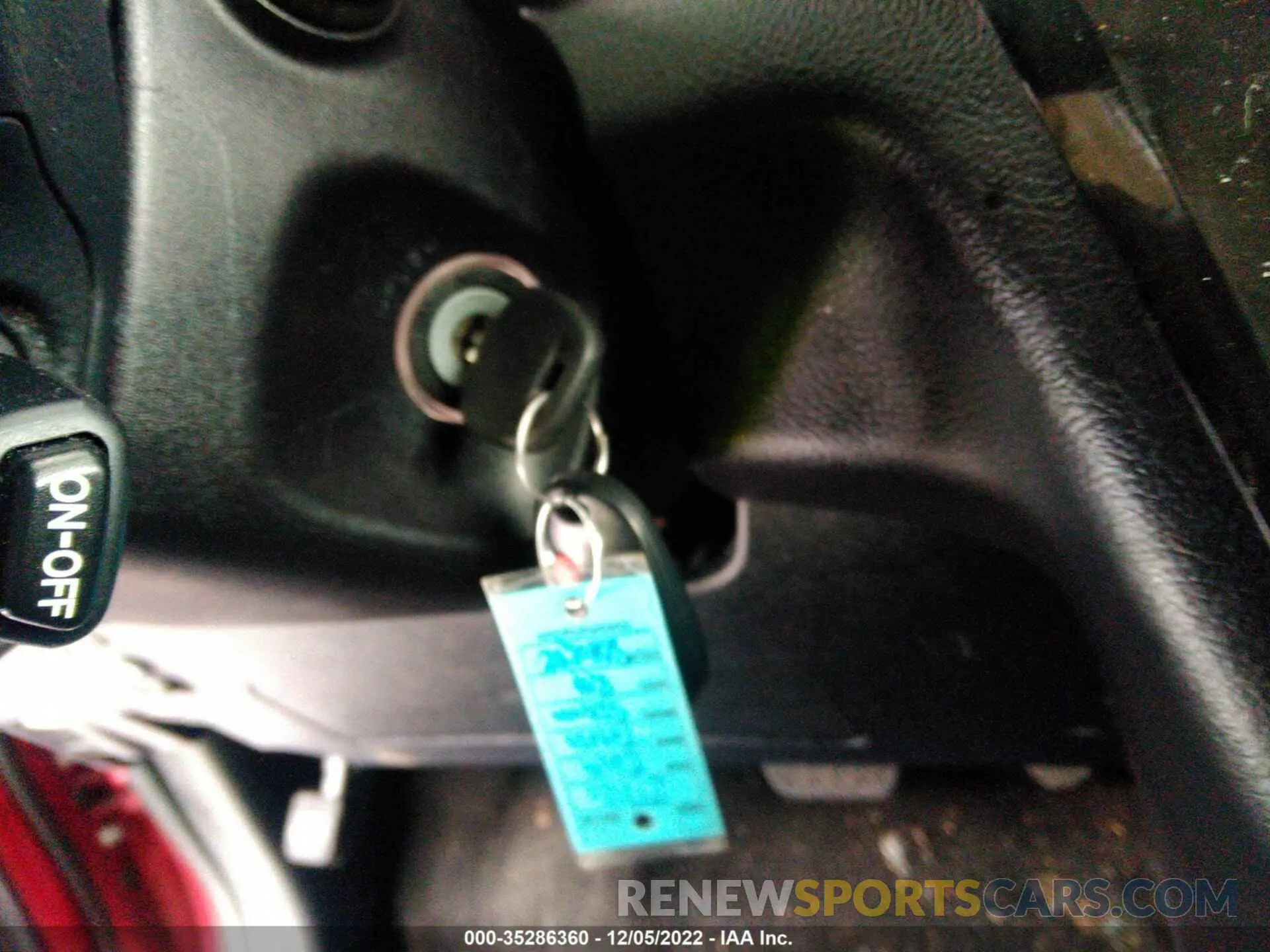 11 Photograph of a damaged car 5TDXZ3DC7KS984595 TOYOTA SIENNA 2019