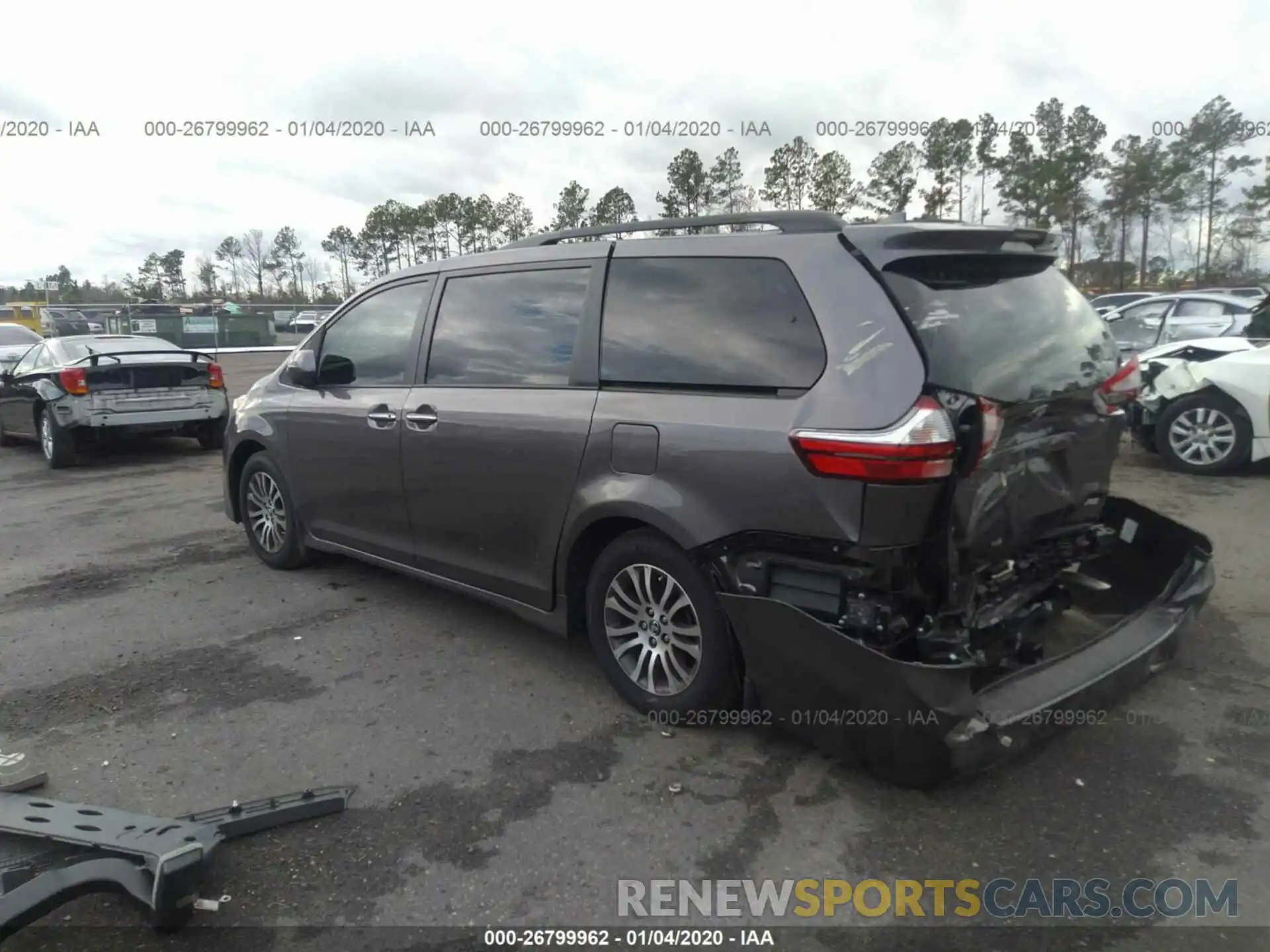 3 Photograph of a damaged car 5TDYZ3DC0KS018268 TOYOTA SIENNA 2019