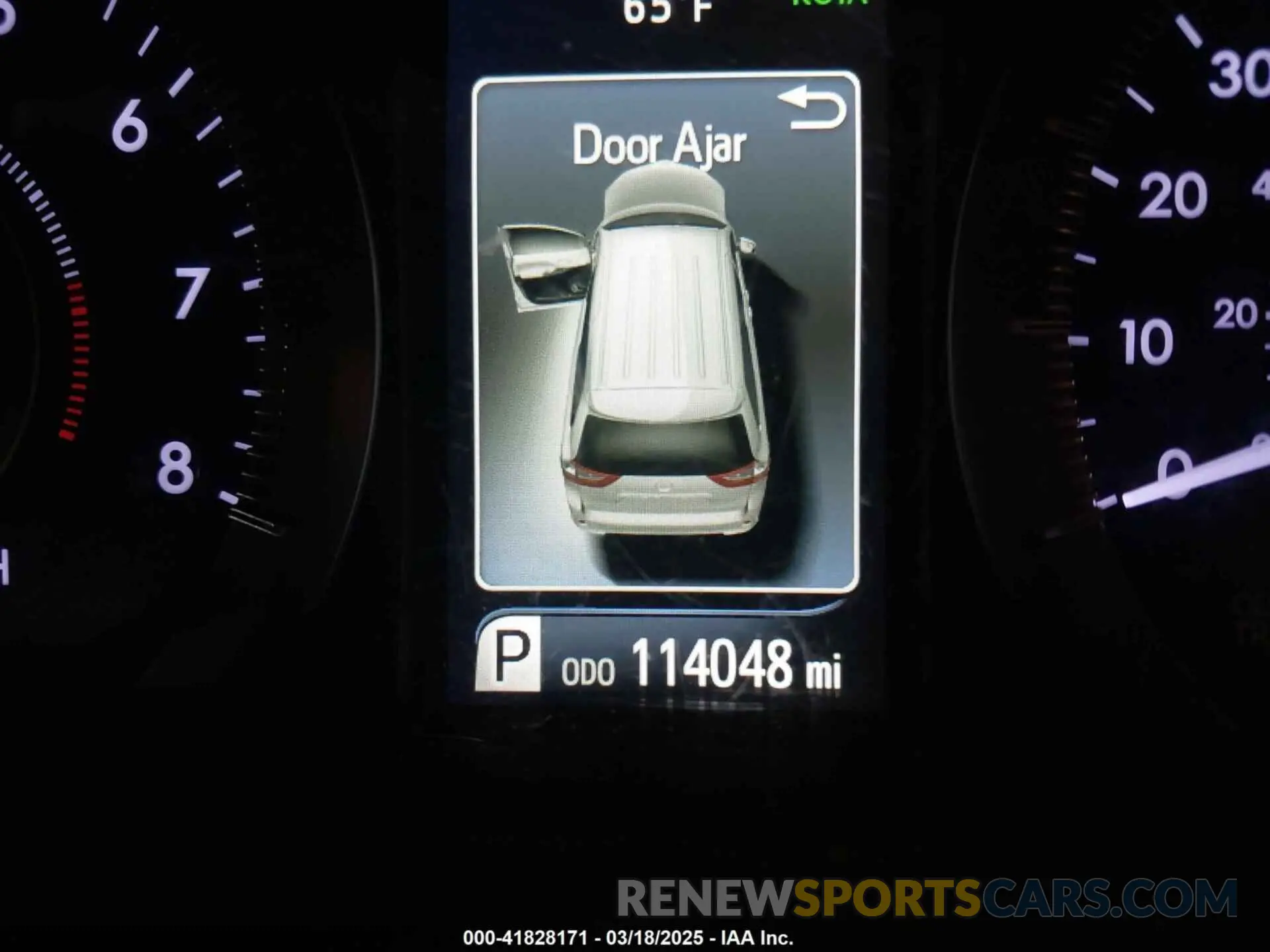 15 Photograph of a damaged car 5TDYZ3DC1KS016206 TOYOTA SIENNA 2019
