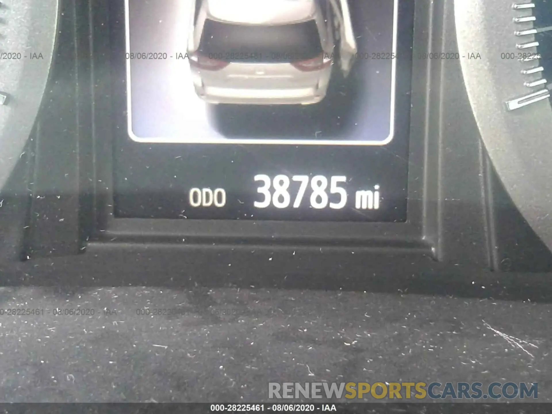 7 Photograph of a damaged car 5TDYZ3DC1KS980787 TOYOTA SIENNA 2019