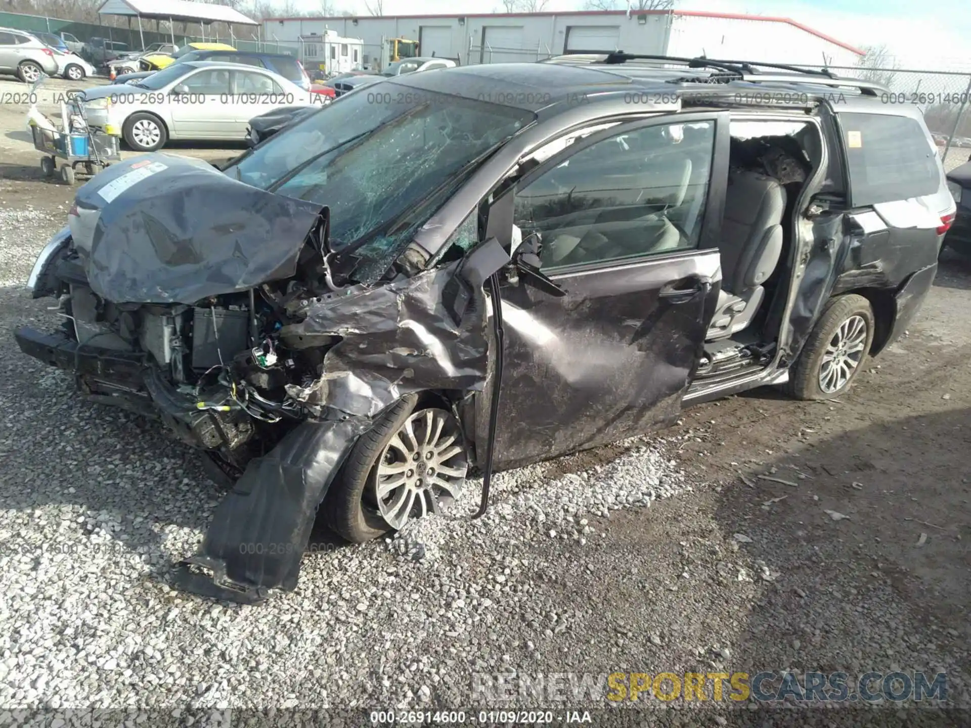 2 Photograph of a damaged car 5TDYZ3DC1KS983706 TOYOTA SIENNA 2019