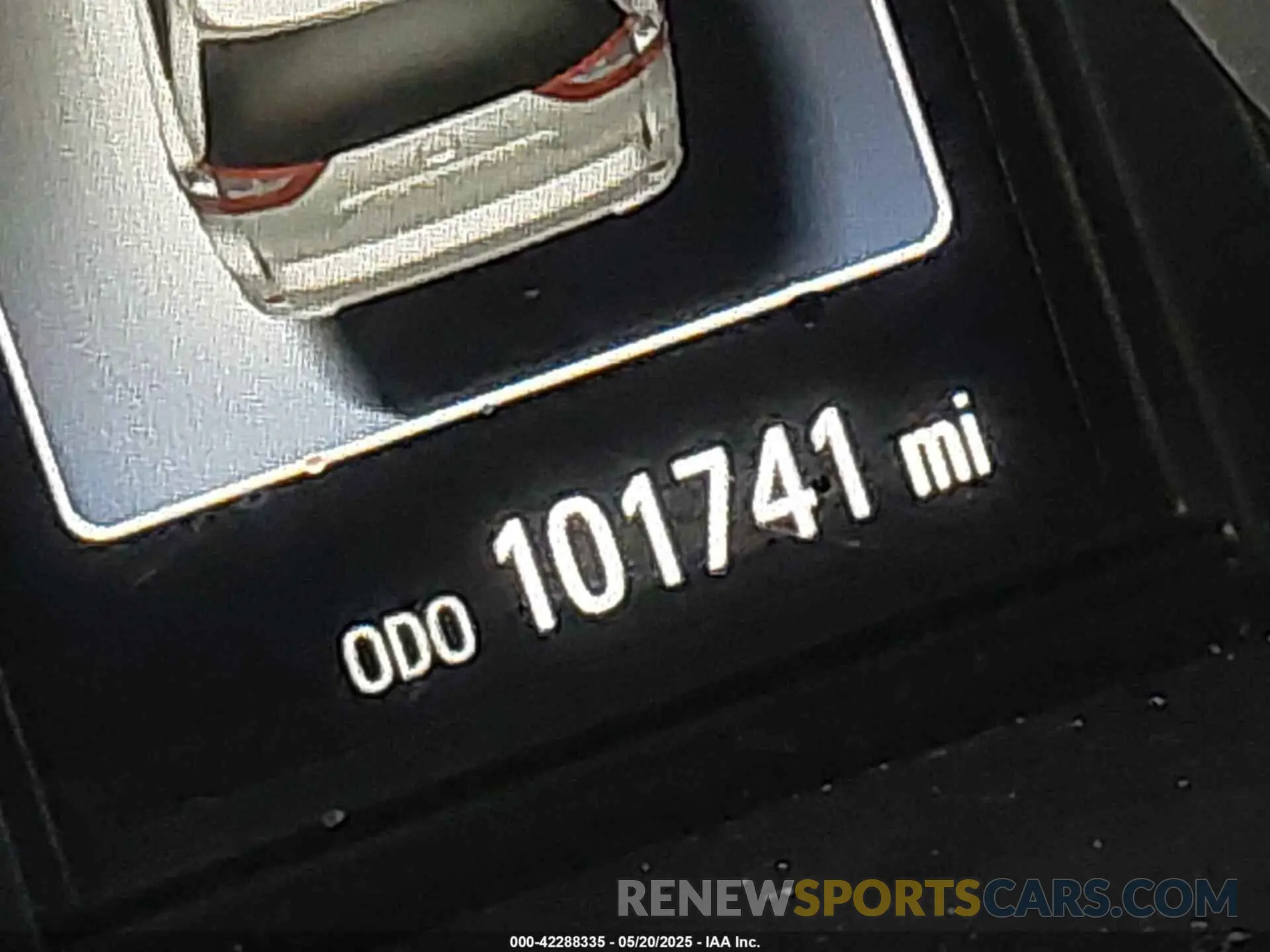 15 Photograph of a damaged car 5TDYZ3DC2KS018742 TOYOTA SIENNA 2019