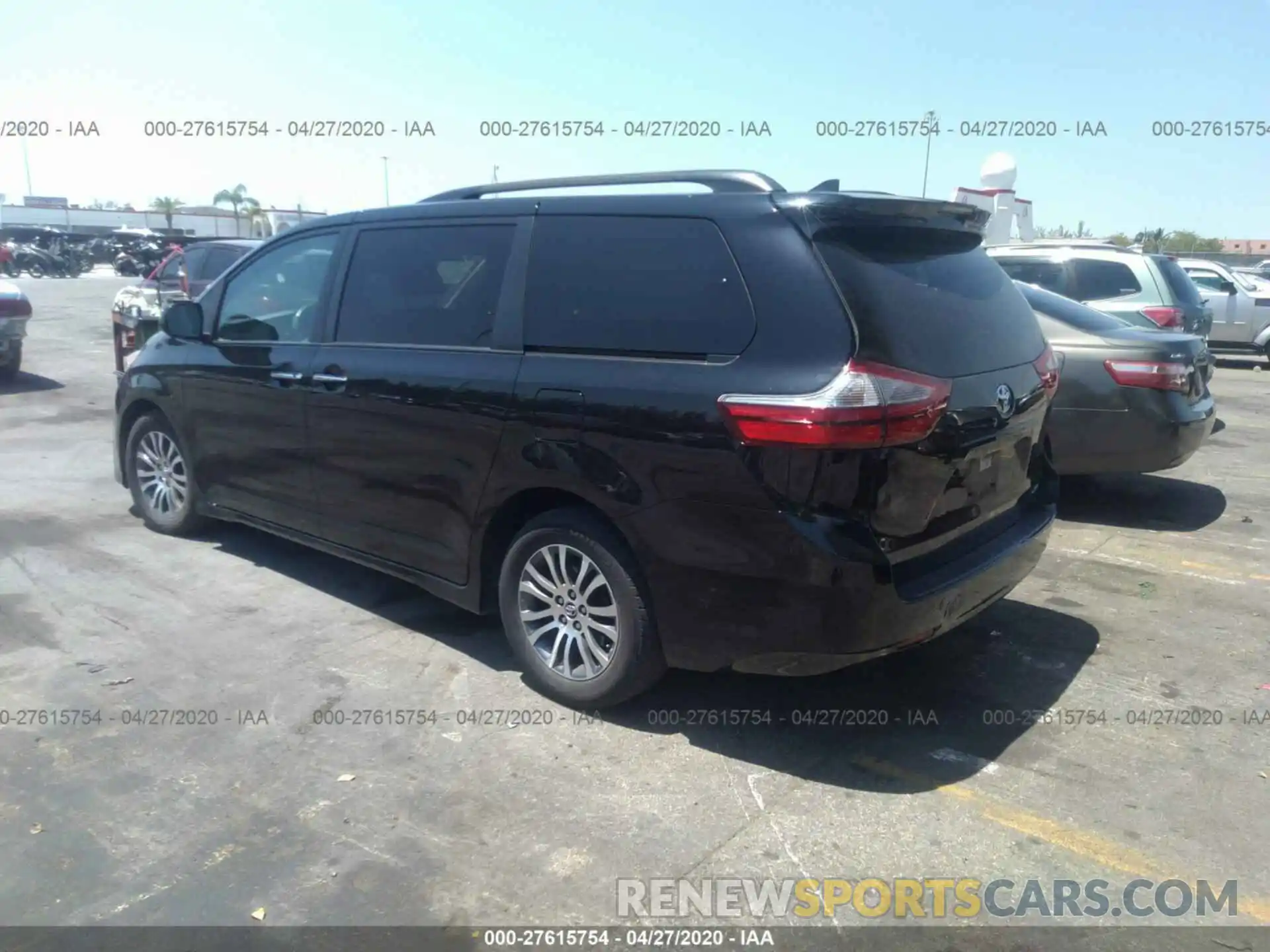 3 Photograph of a damaged car 5TDYZ3DC2KS972892 TOYOTA SIENNA 2019