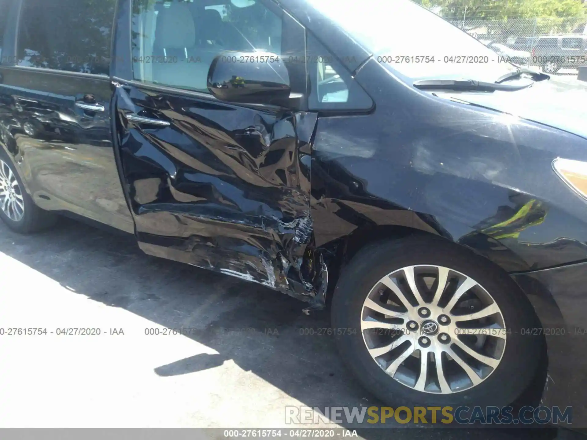 6 Photograph of a damaged car 5TDYZ3DC2KS972892 TOYOTA SIENNA 2019