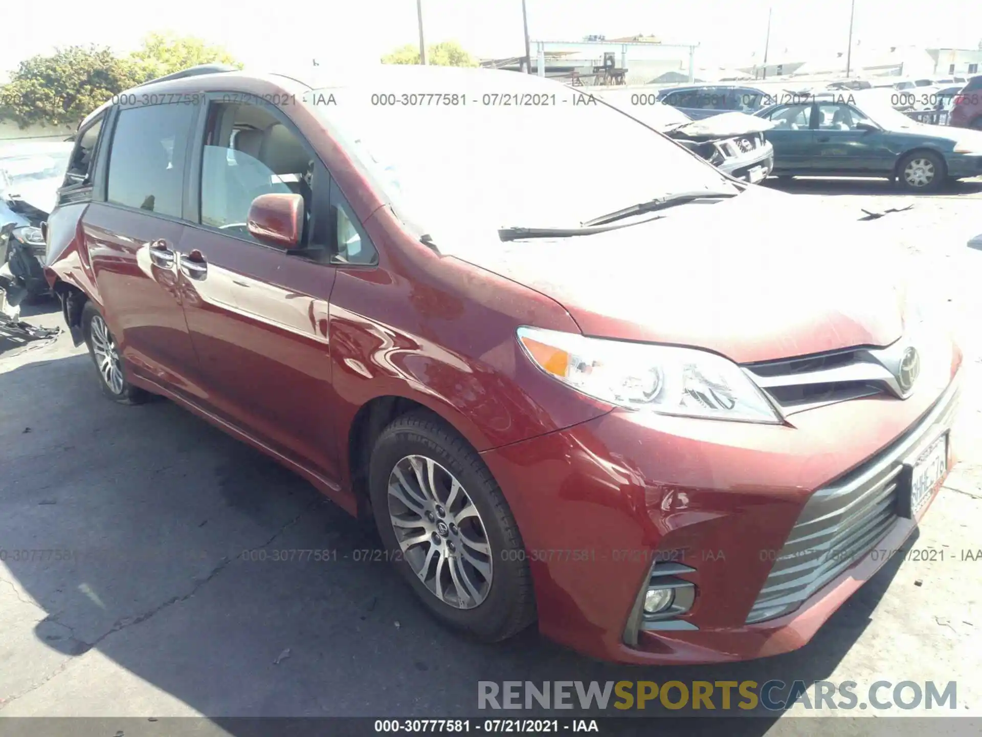 1 Photograph of a damaged car 5TDYZ3DC2KS996271 TOYOTA SIENNA 2019