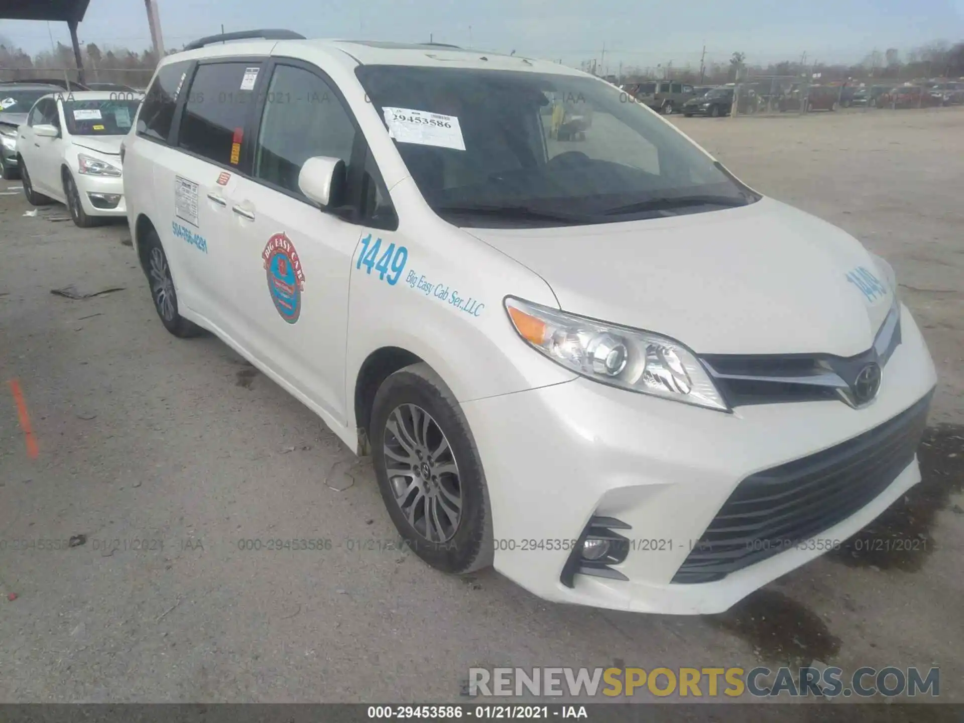 1 Photograph of a damaged car 5TDYZ3DC3KS973601 TOYOTA SIENNA 2019