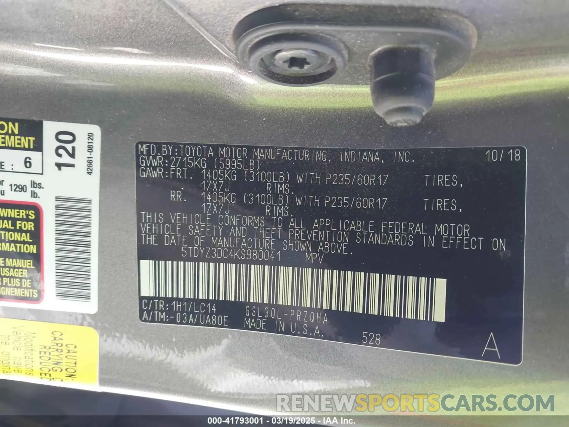 9 Photograph of a damaged car 5TDYZ3DC4KS980041 TOYOTA SIENNA 2019
