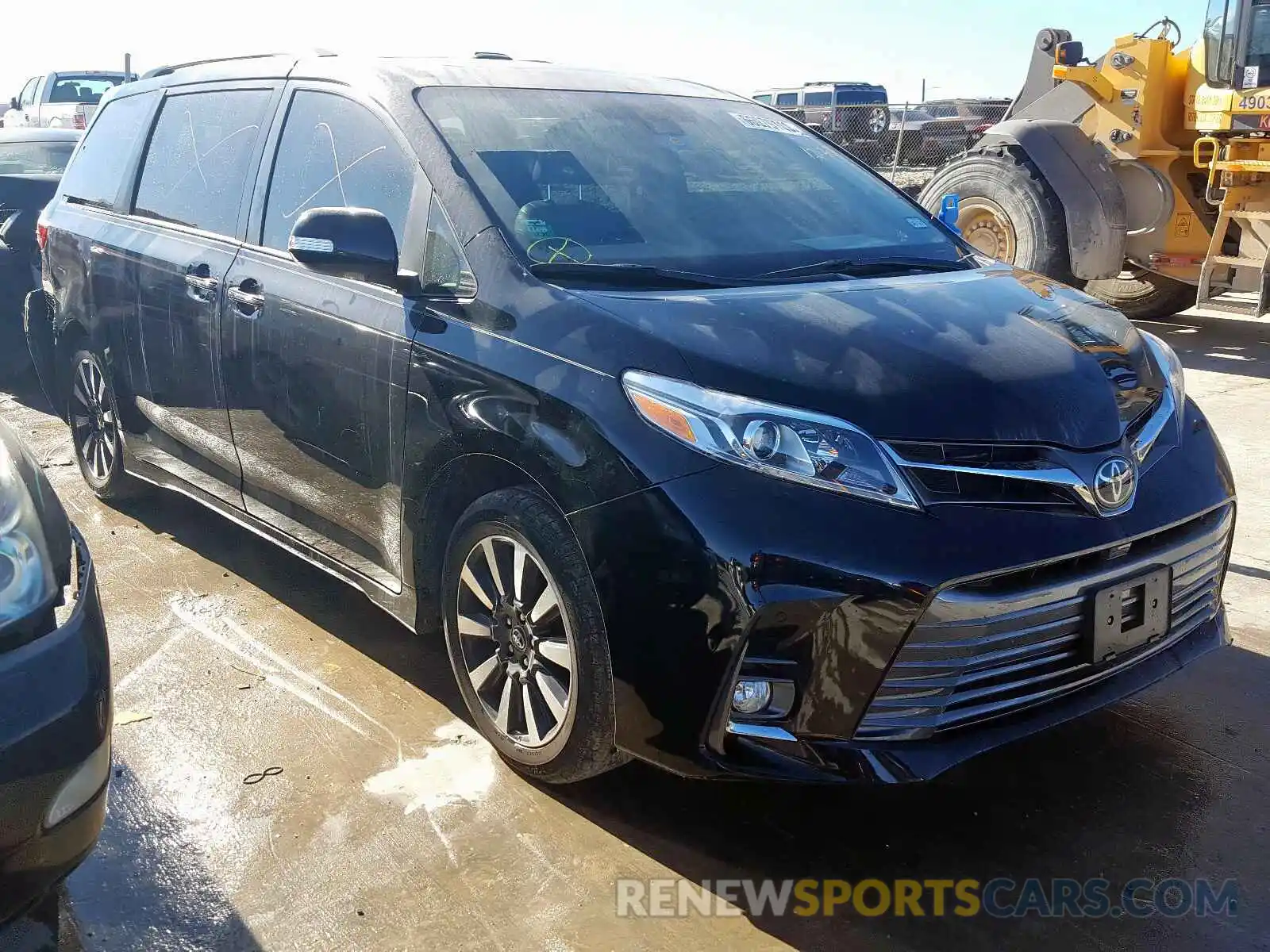 1 Photograph of a damaged car 5TDYZ3DC6KS969509 TOYOTA SIENNA 2019