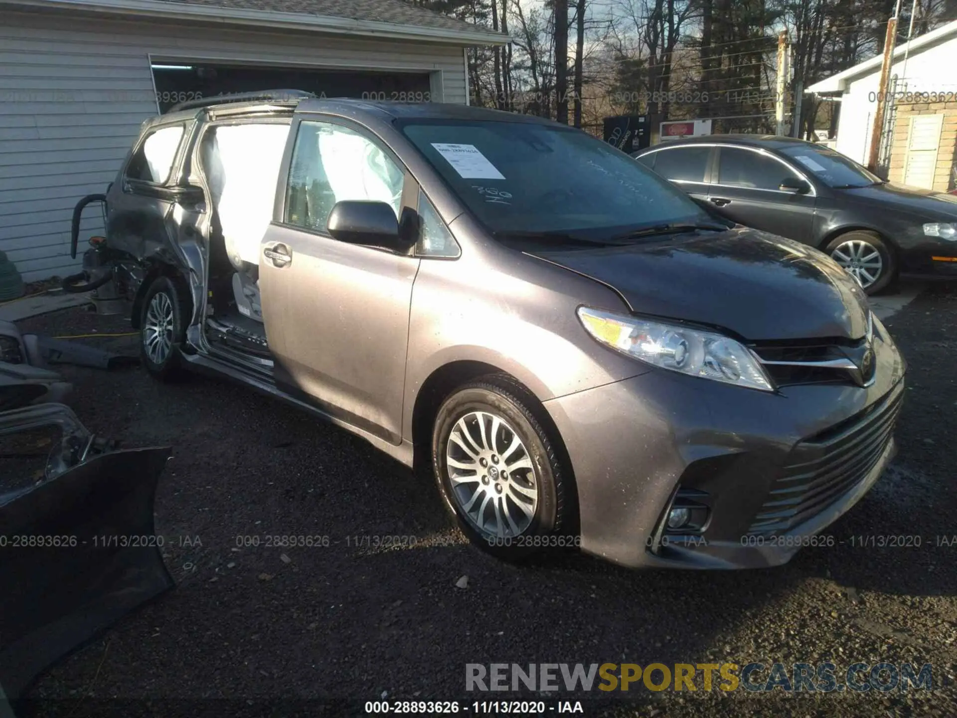 1 Photograph of a damaged car 5TDYZ3DC7KS001600 TOYOTA SIENNA 2019