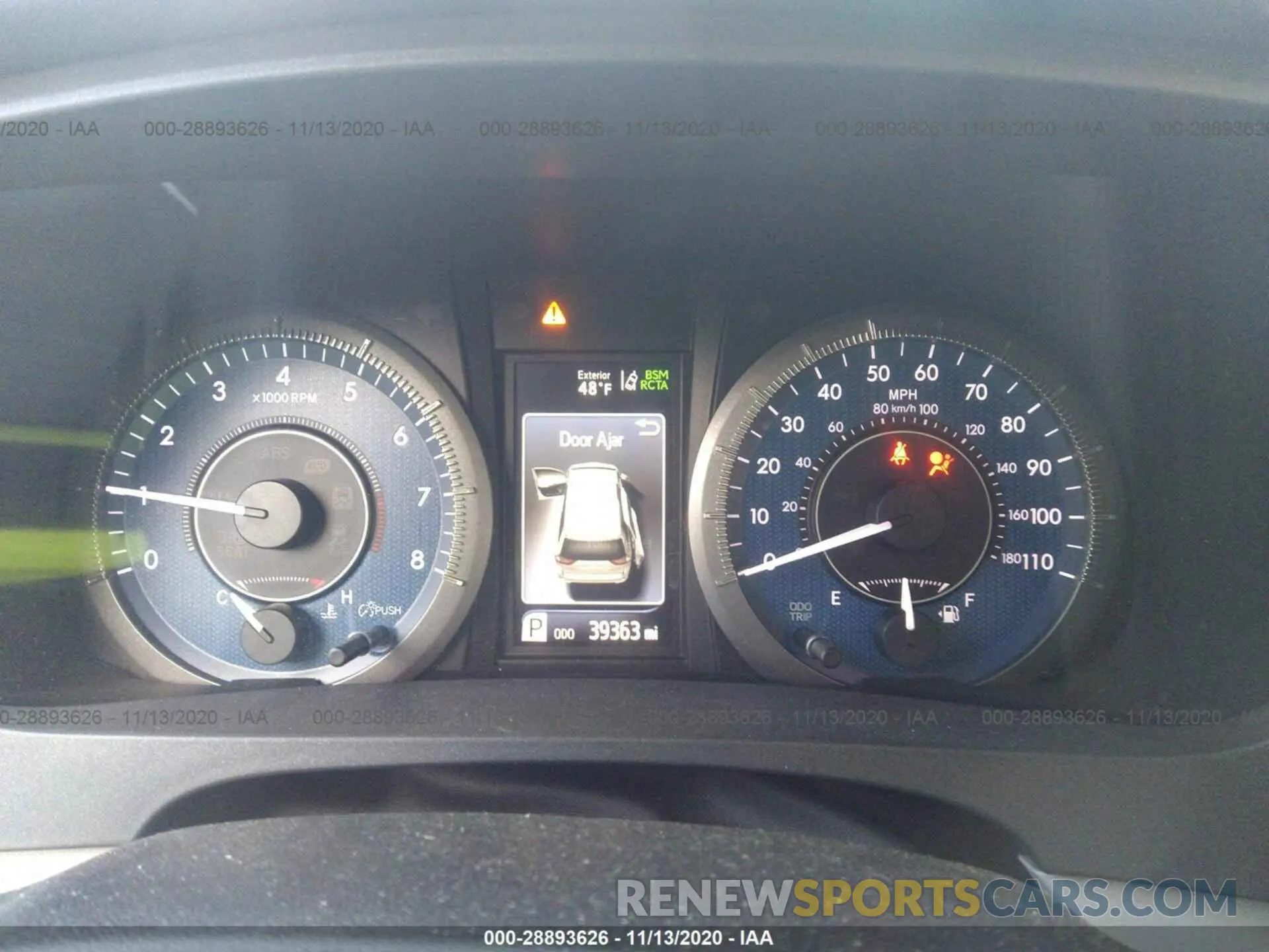 7 Photograph of a damaged car 5TDYZ3DC7KS001600 TOYOTA SIENNA 2019