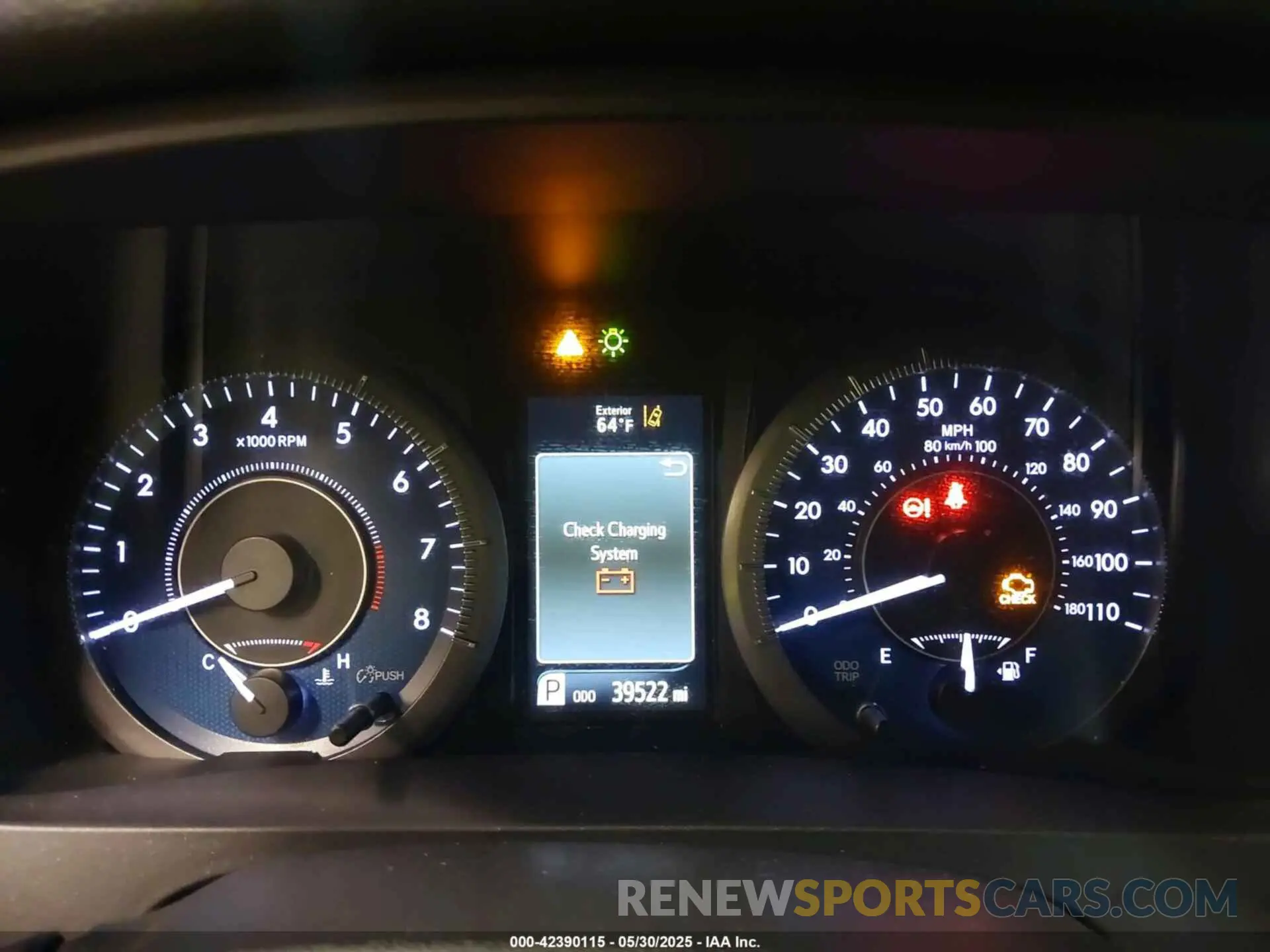 7 Photograph of a damaged car 5TDYZ3DC7KS019479 TOYOTA SIENNA 2019