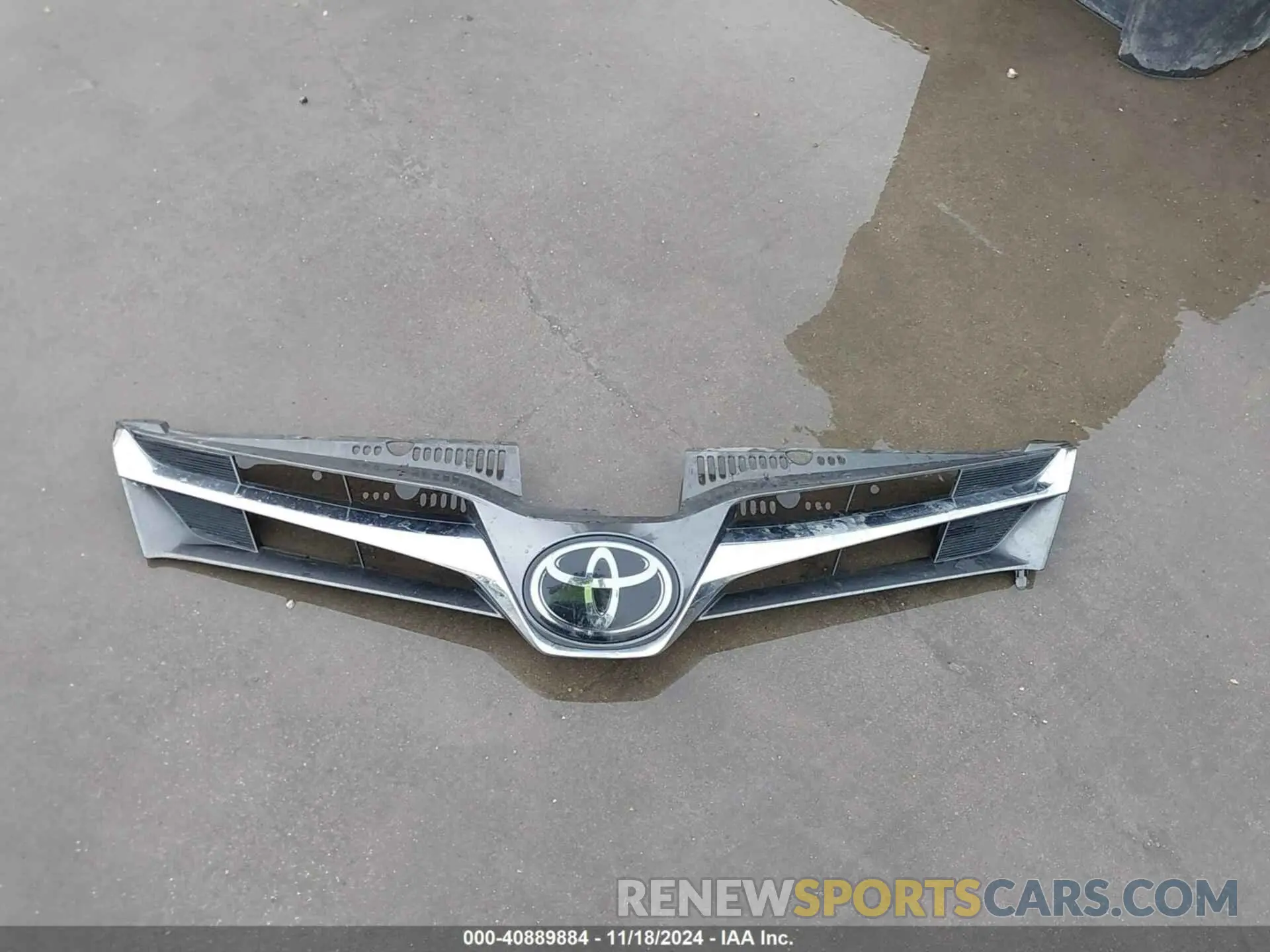 12 Photograph of a damaged car 5TDYZ3DC7KS966005 TOYOTA SIENNA 2019