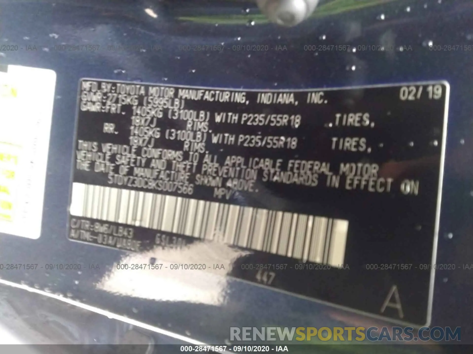 9 Photograph of a damaged car 5TDYZ3DC8KS007566 TOYOTA SIENNA 2019