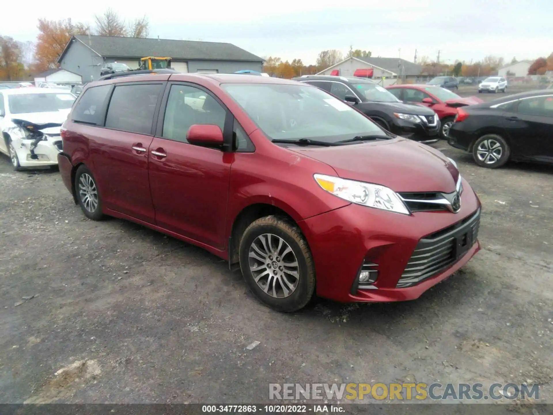 1 Photograph of a damaged car 5TDYZ3DC8KS016963 TOYOTA SIENNA 2019