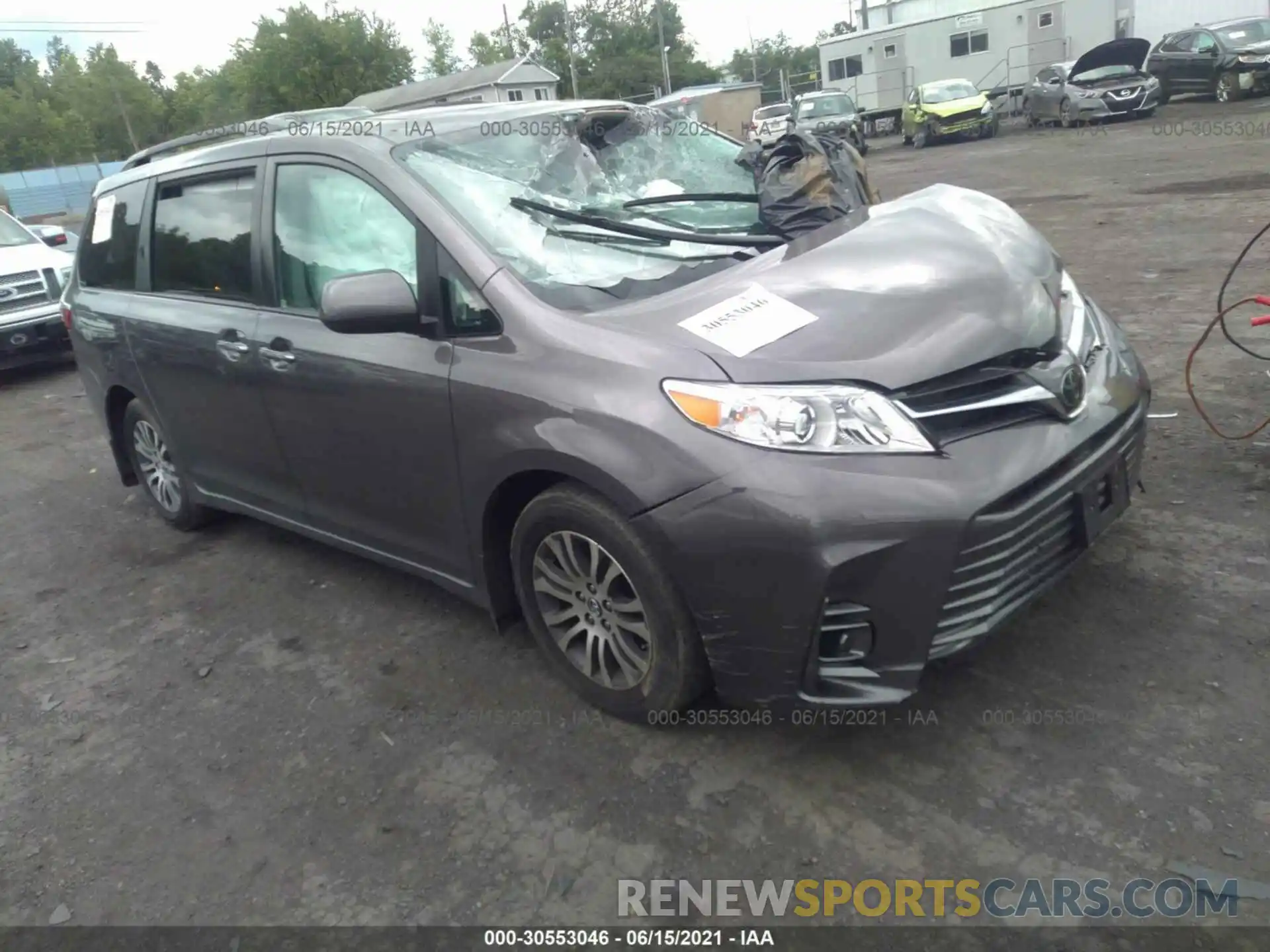 1 Photograph of a damaged car 5TDYZ3DC8KS981970 TOYOTA SIENNA 2019