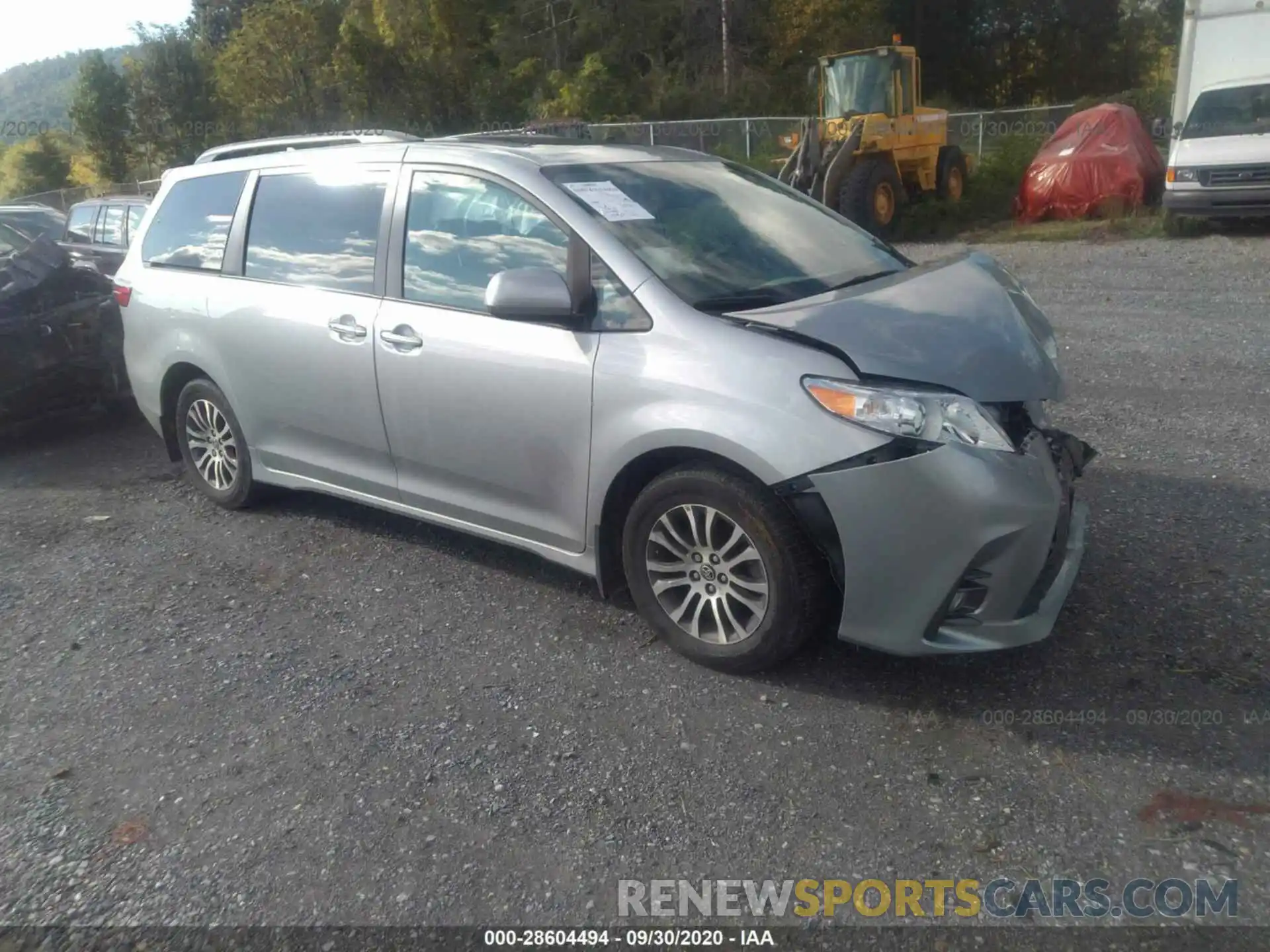 1 Photograph of a damaged car 5TDYZ3DC9KS974302 TOYOTA SIENNA 2019