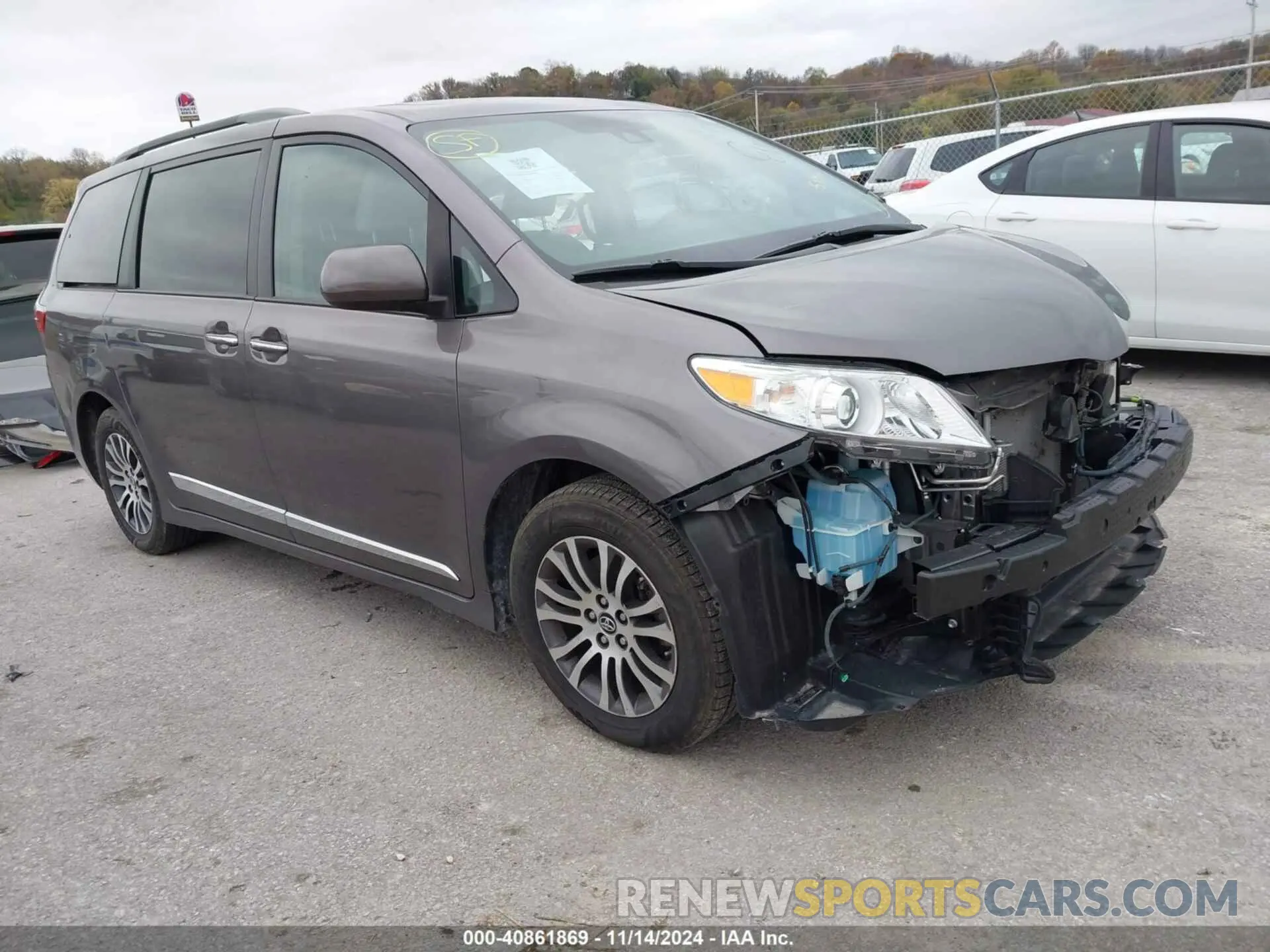 1 Photograph of a damaged car 5TDYZ3DCXKS008119 TOYOTA SIENNA 2019