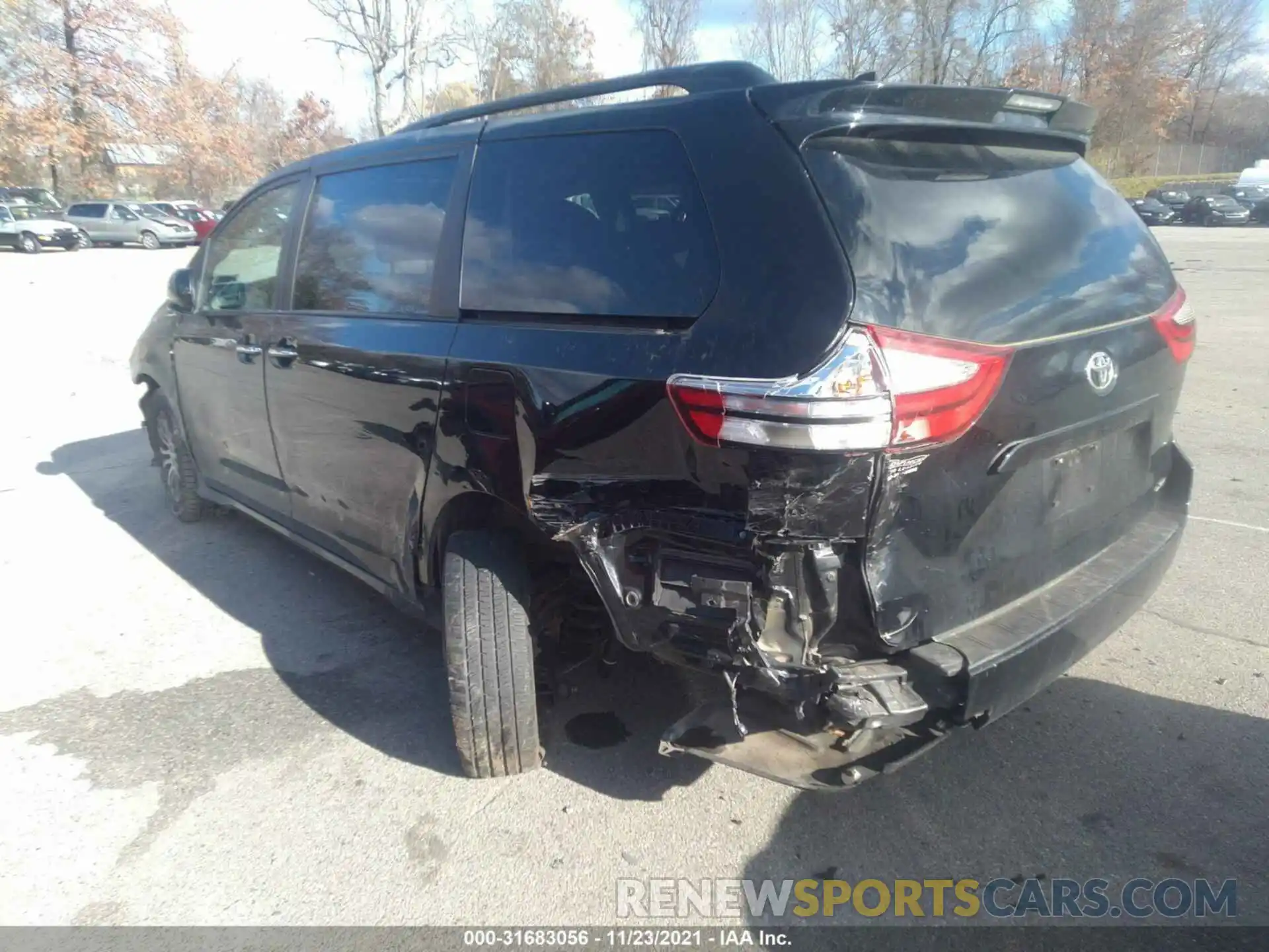 3 Photograph of a damaged car 5TDYZ3DCXKS020707 TOYOTA SIENNA 2019