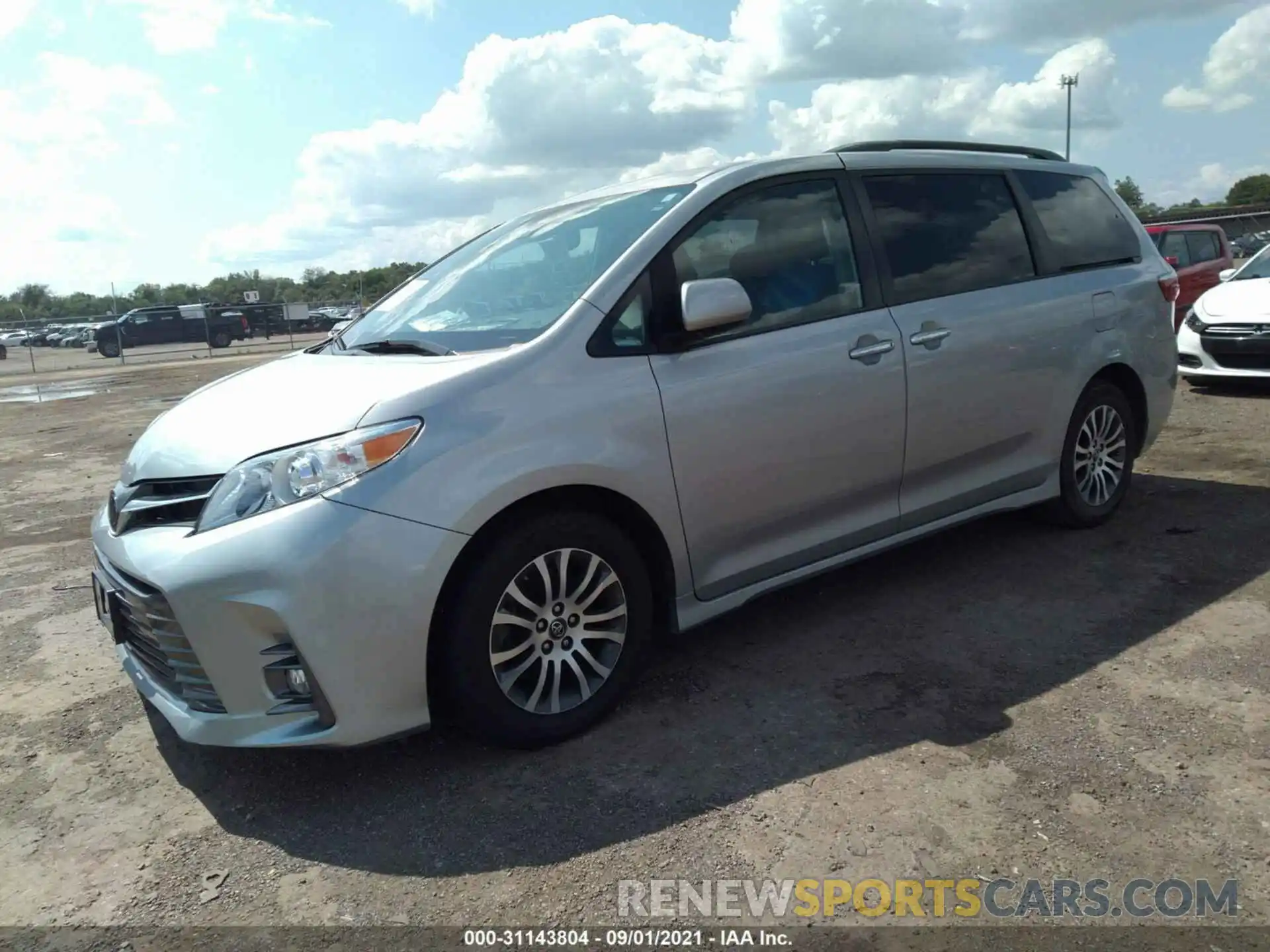 2 Photograph of a damaged car 5TDYZ3DCXKS967603 TOYOTA SIENNA 2019