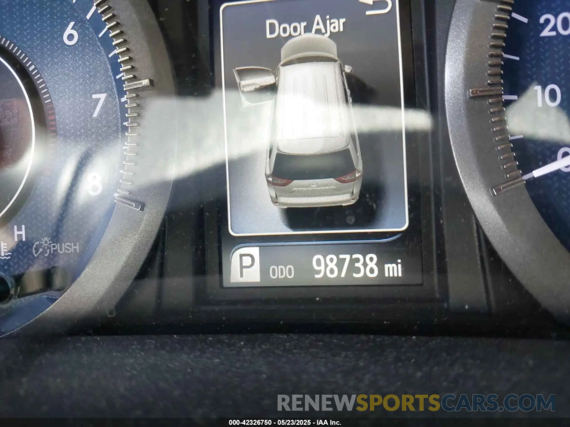 16 Photograph of a damaged car 5TDYZ3DCXKS996955 TOYOTA SIENNA 2019