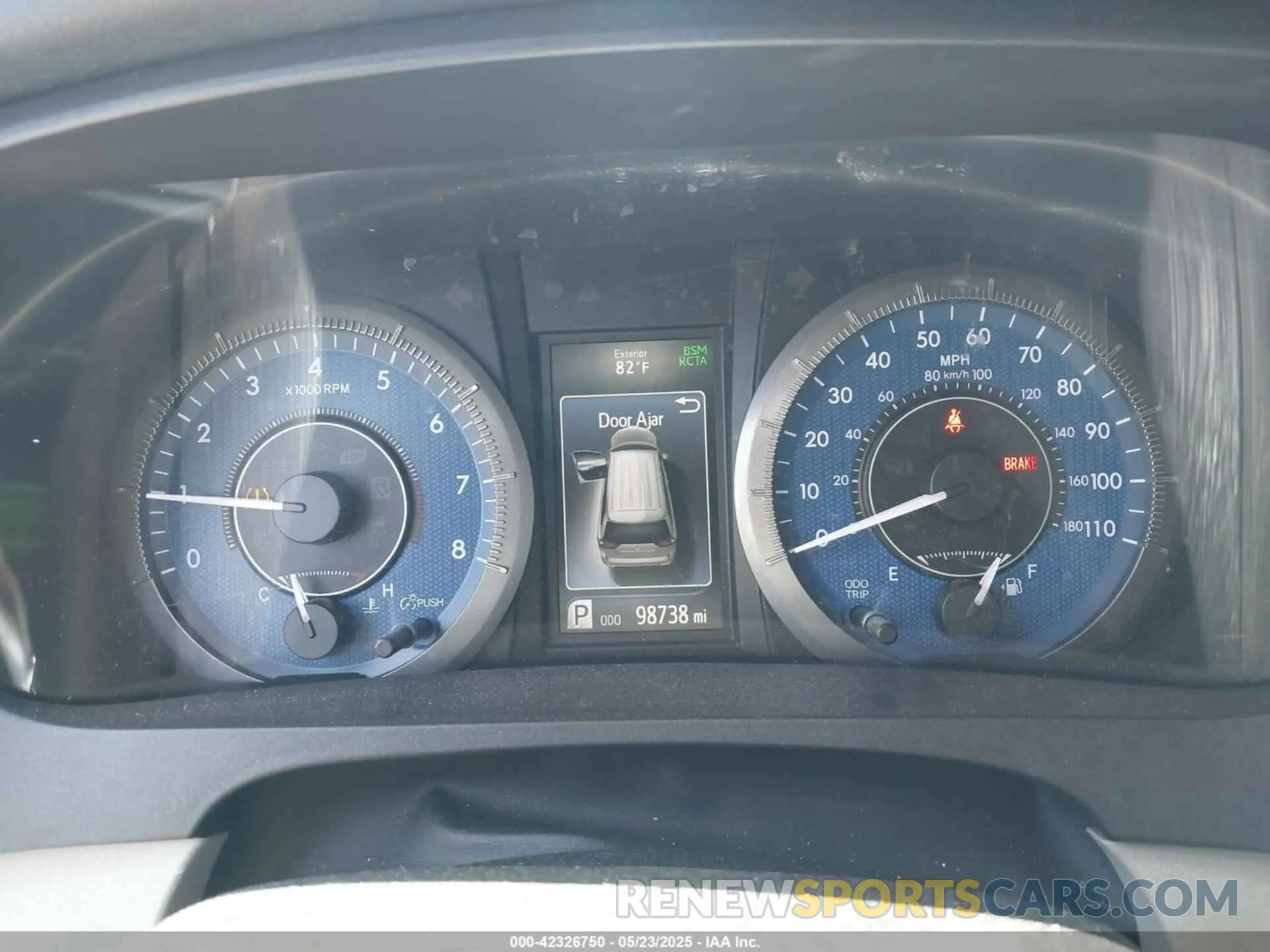 7 Photograph of a damaged car 5TDYZ3DCXKS996955 TOYOTA SIENNA 2019