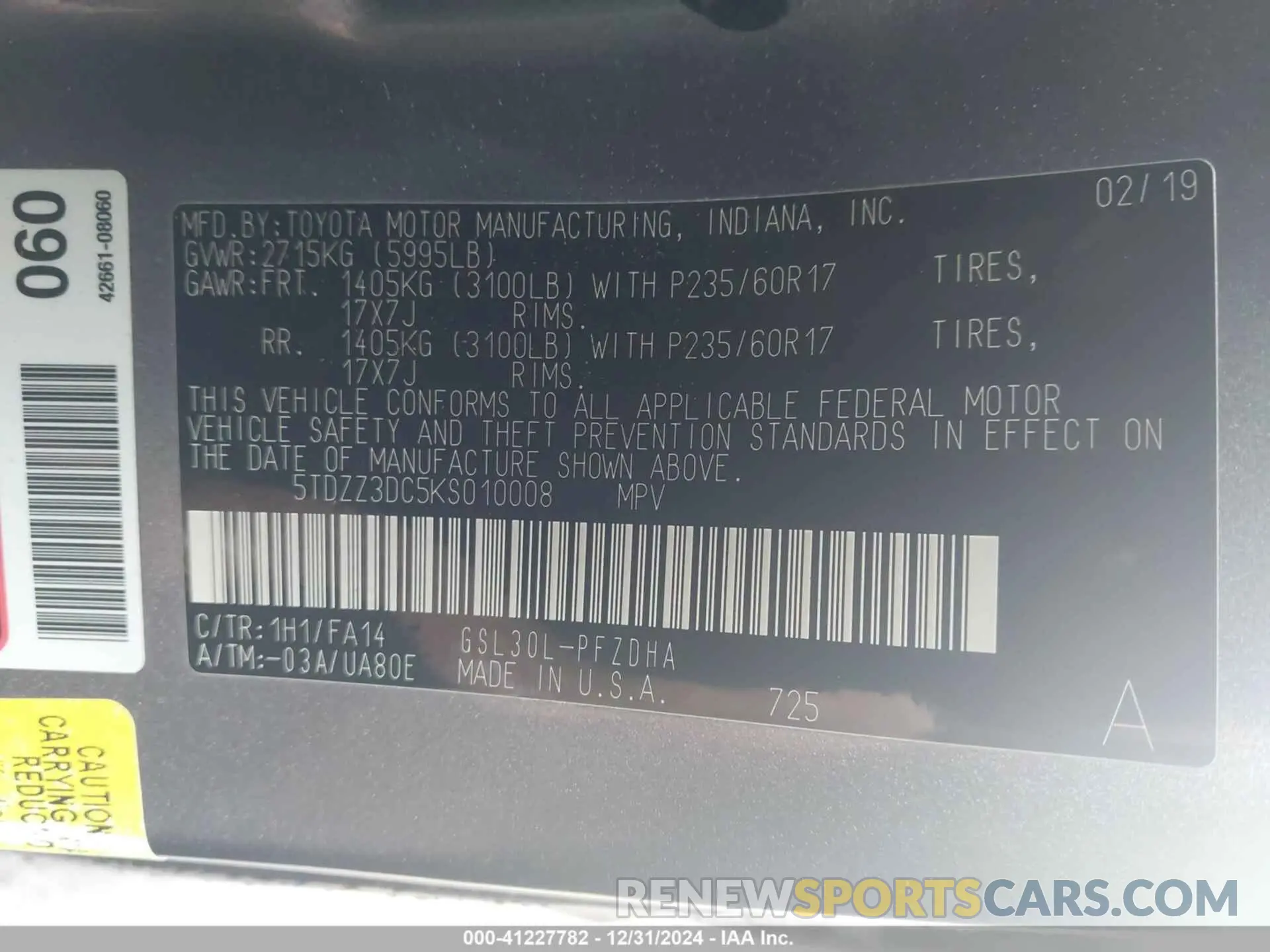 9 Photograph of a damaged car 5TDZZ3DC5KS010008 TOYOTA SIENNA 2019