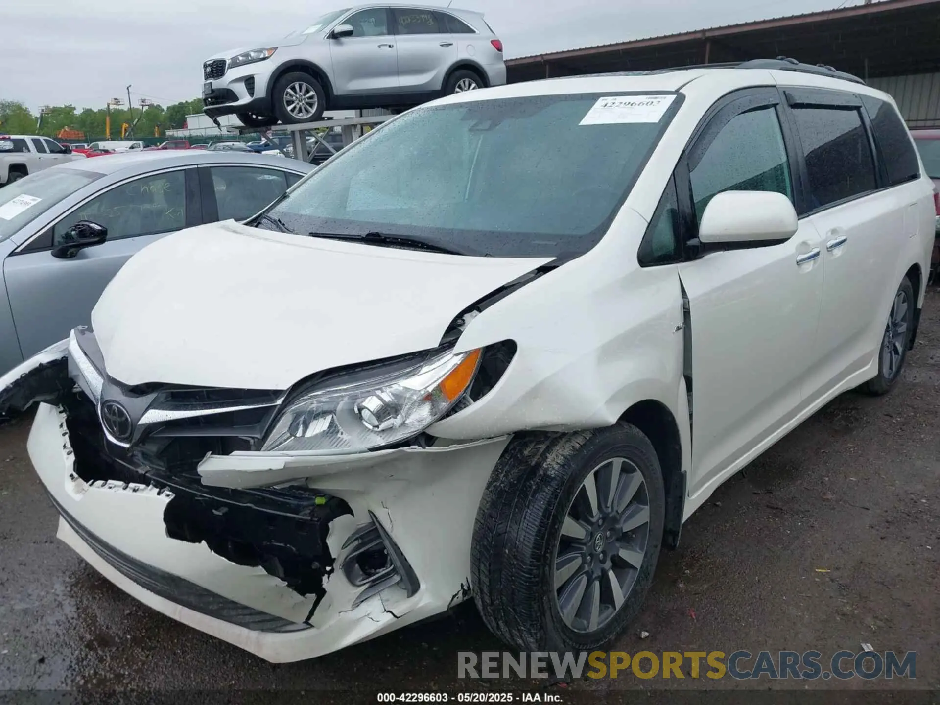 2 Photograph of a damaged car 5TDDZ3DC3LS231666 TOYOTA SIENNA 2020