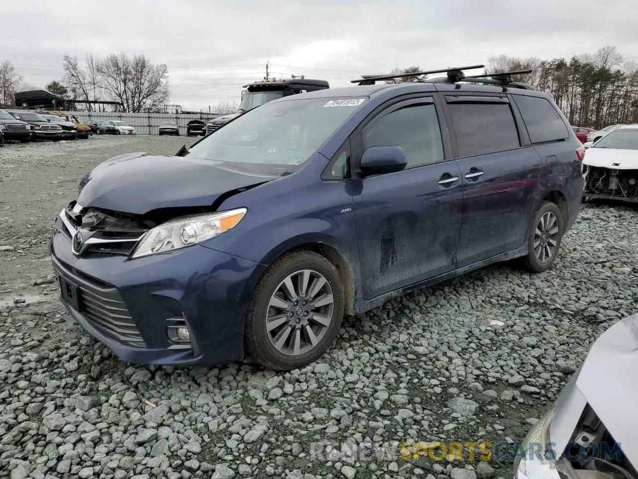 1 Photograph of a damaged car 5TDDZ3DCXLS232653 TOYOTA SIENNA 2020
