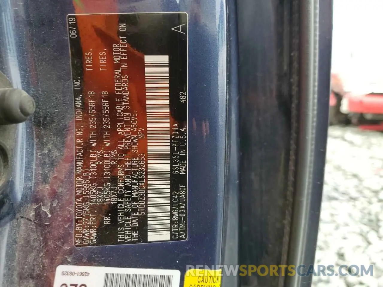 13 Photograph of a damaged car 5TDDZ3DCXLS232653 TOYOTA SIENNA 2020
