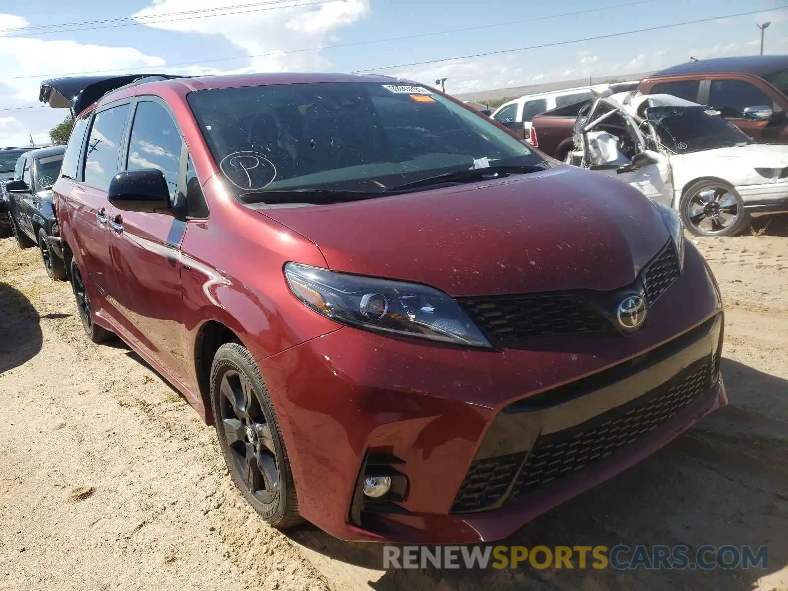 1 Photograph of a damaged car 5TDEZ3DC1LS230729 TOYOTA SIENNA 2020