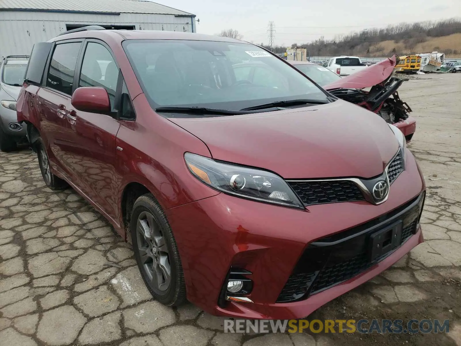 1 Photograph of a damaged car 5TDEZ3DC5LS238364 TOYOTA SIENNA 2020
