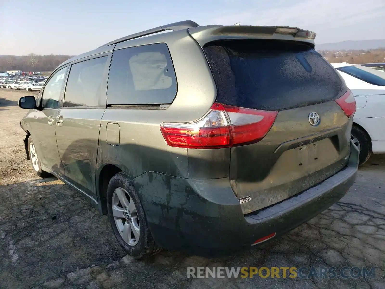 3 Photograph of a damaged car 5TDKZ3DC1LS041758 TOYOTA SIENNA 2020