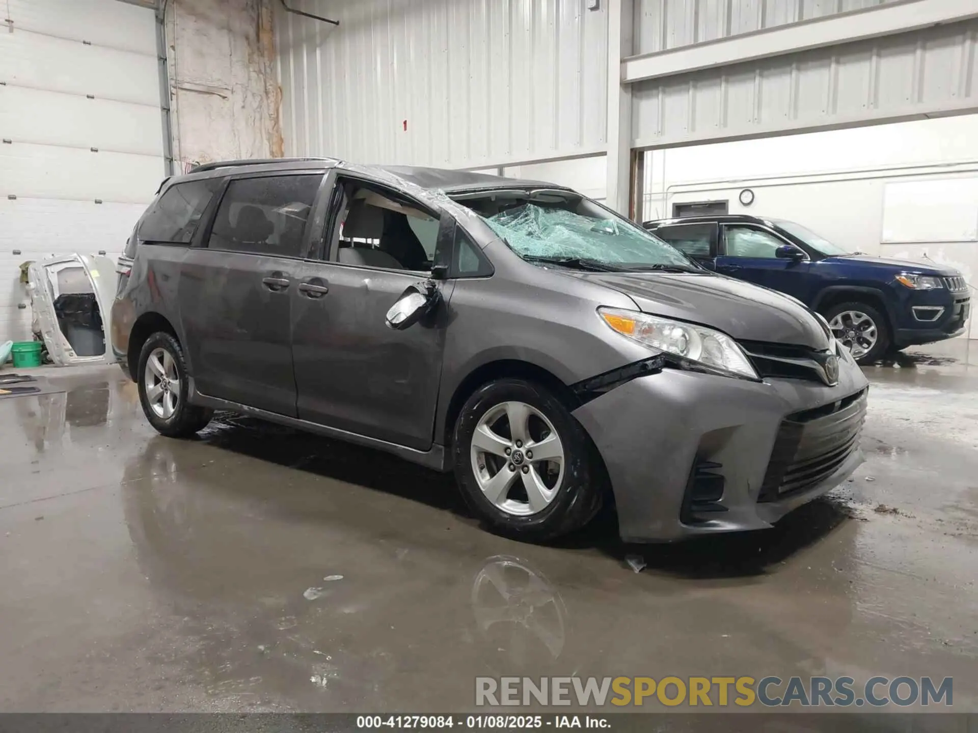 1 Photograph of a damaged car 5TDKZ3DC1LS048256 TOYOTA SIENNA 2020